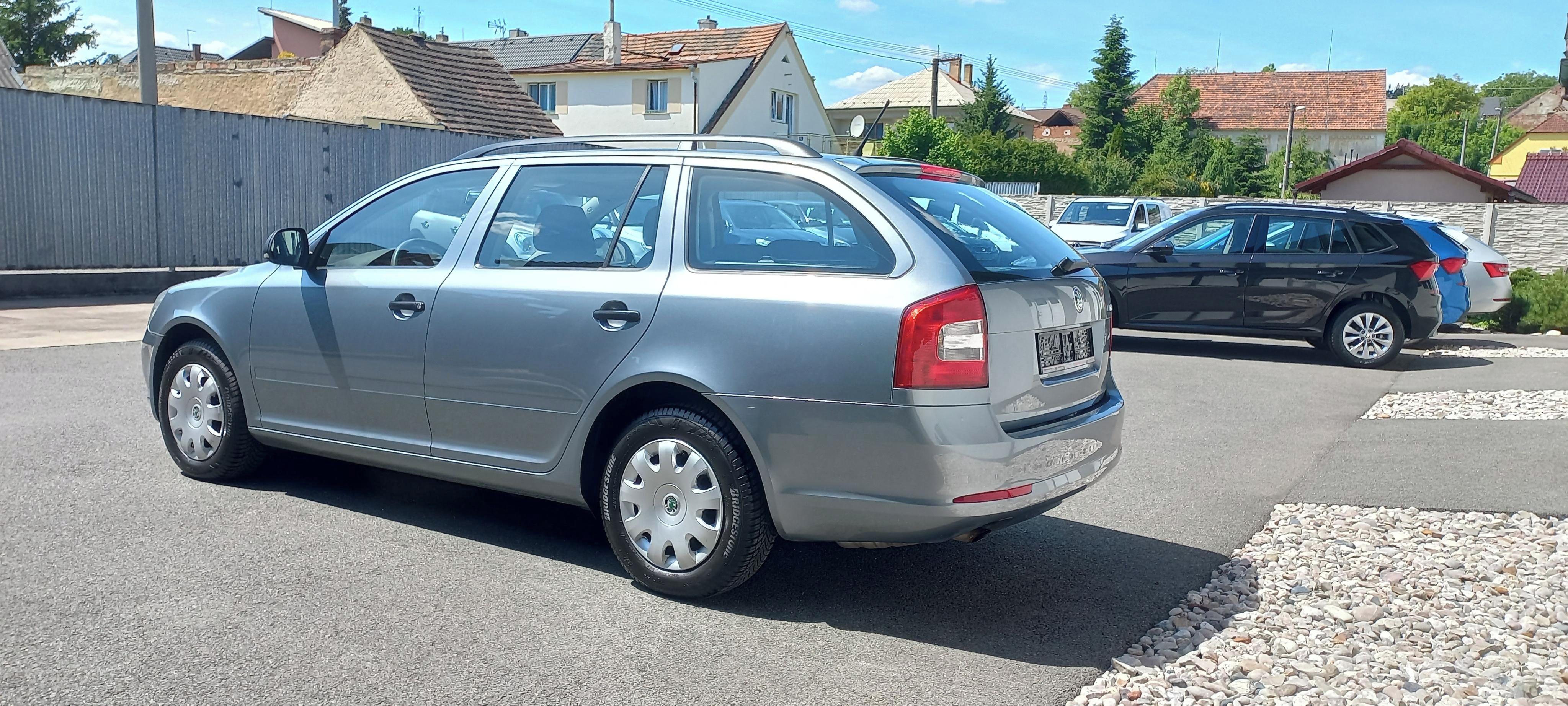 Škoda Octavia, 1.2 TSI, 77kw SERVIS - fotka 6