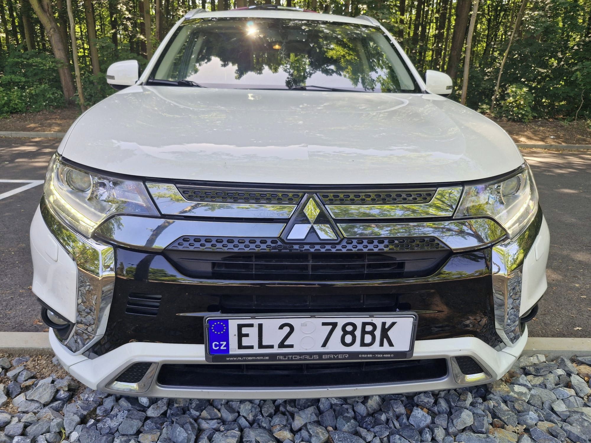 Mitsubishi Outlander, 2.4 i 4x4 PHEV autori servis - fotka 2