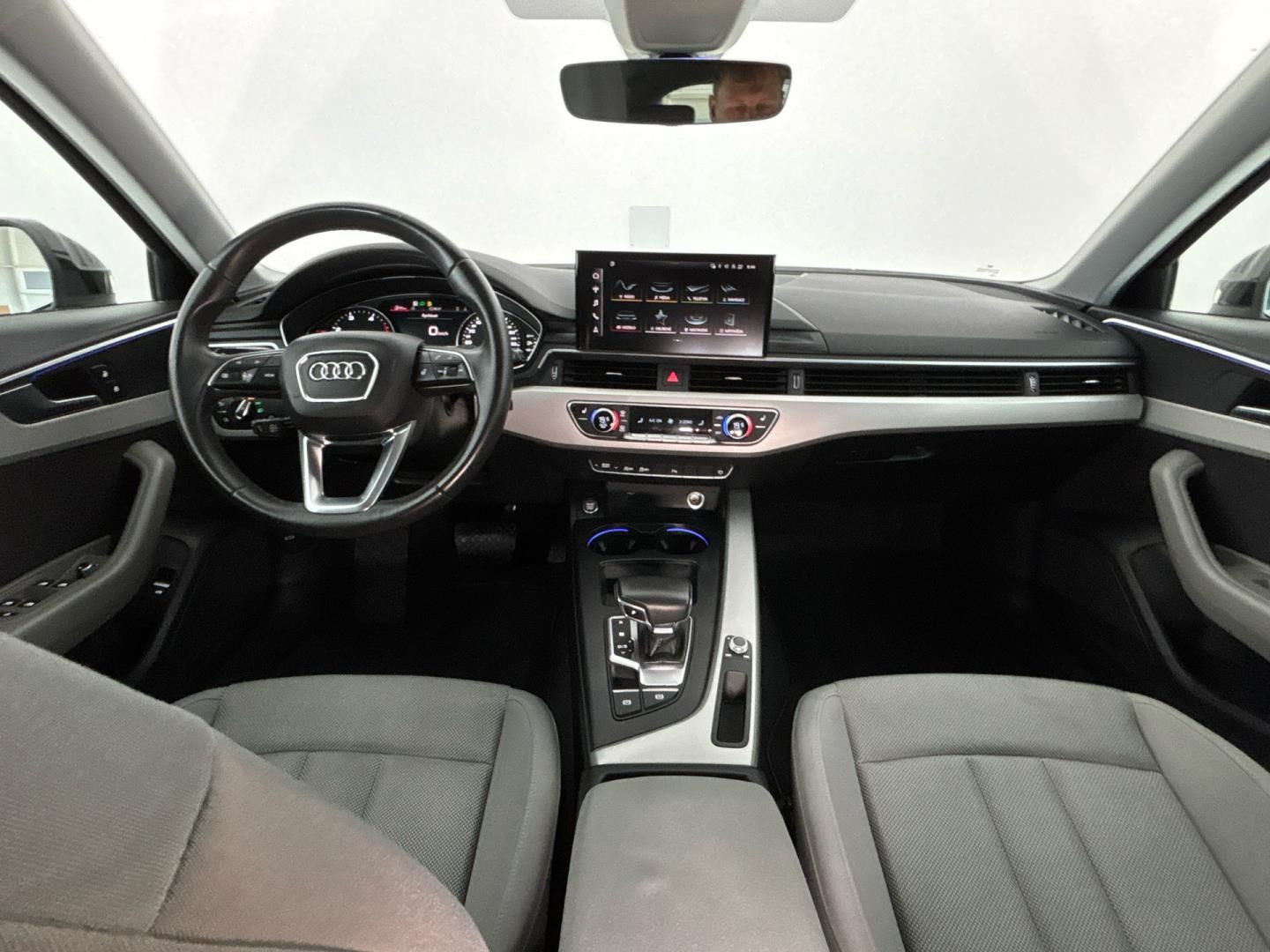 Audi A4 Avant, 2.0 TDI / 150 kW 40 - fotka 5