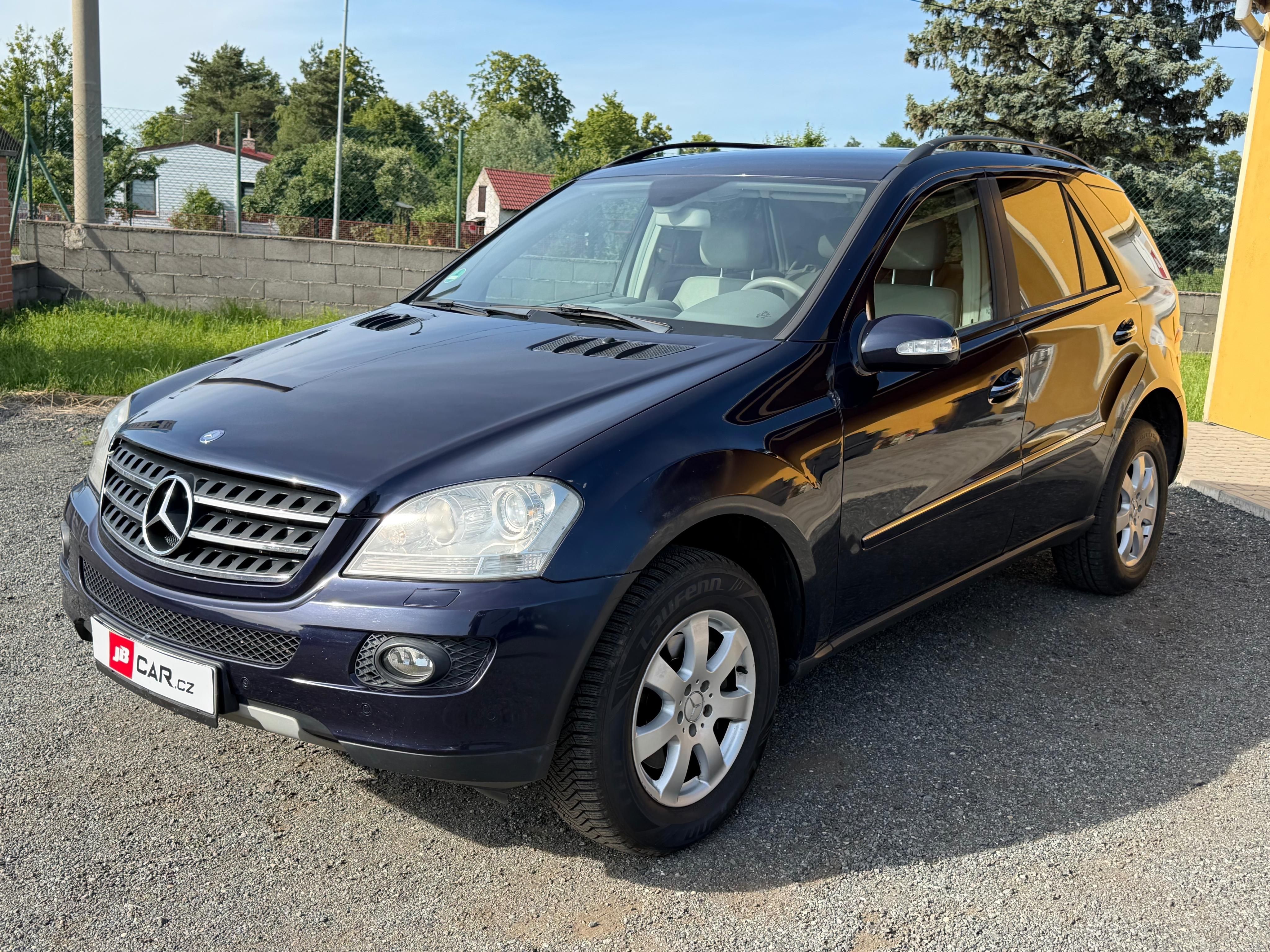 Mercedes-Benz ML, 320 CDI 165KW 4-MATIC WEBASTO - fotka 5