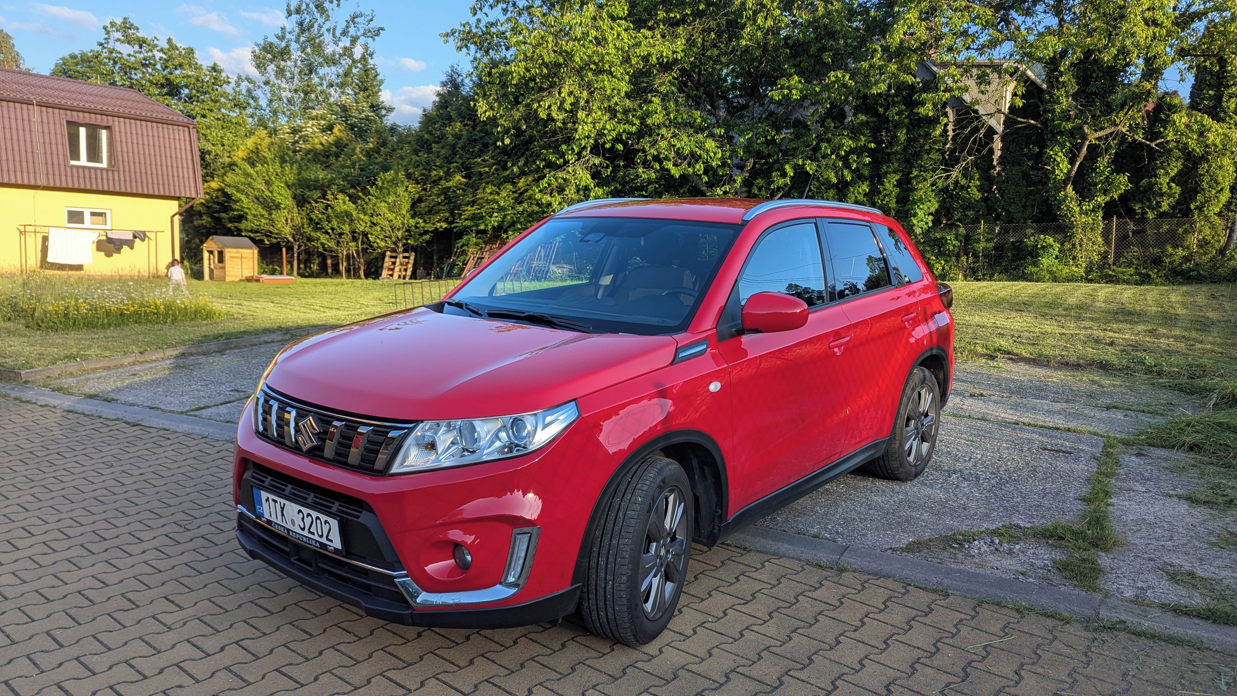 Suzuki Vitara, 1.4 BJ 4x4 AT 103 kw - fotka 2