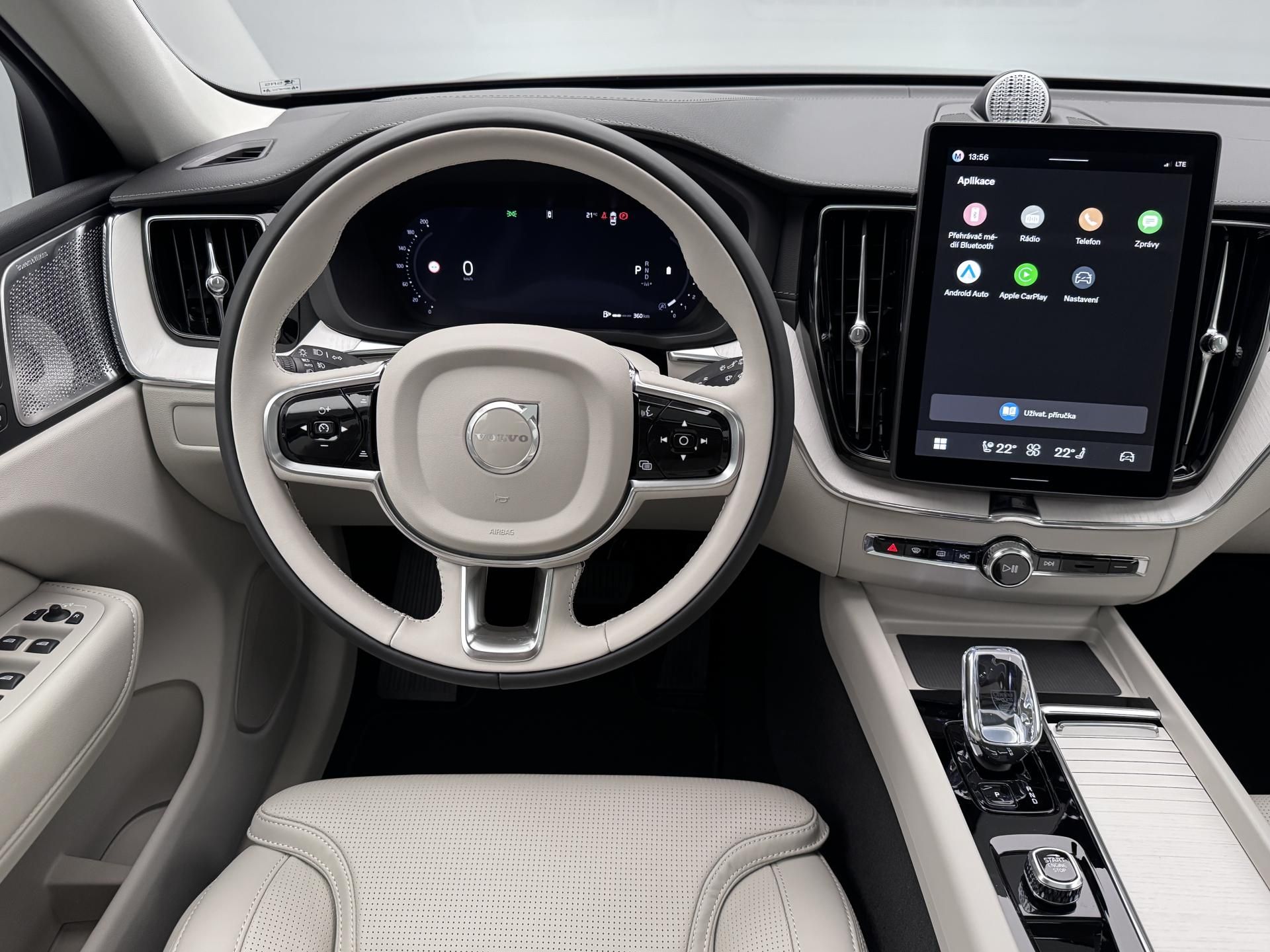 Volvo XC60, B5 AWD AUT BRIGHT ULTRA - fotka 4