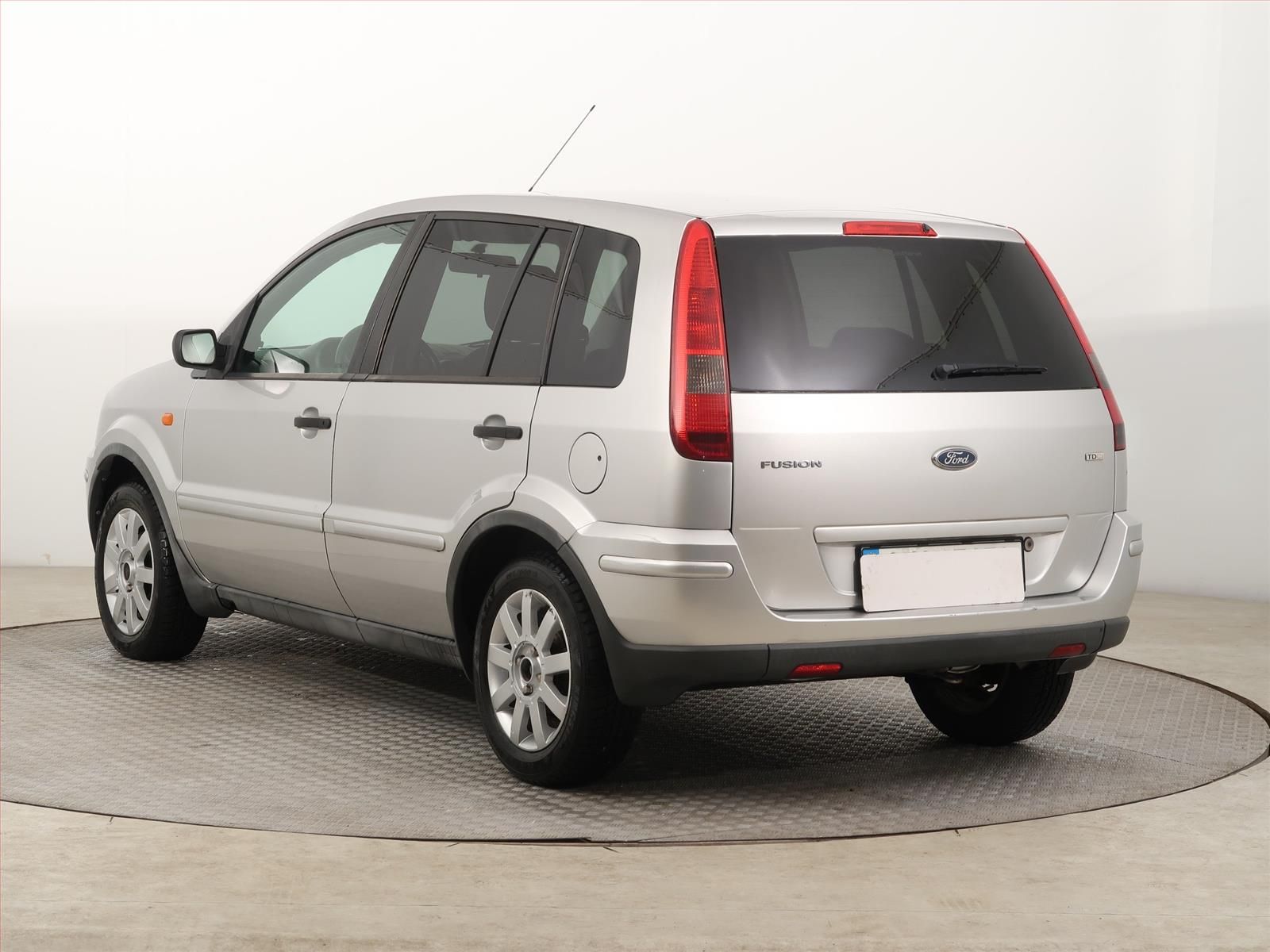 Ford Fusion, 1.4 TDCi, Serv.kniha, po STK - fotka 4