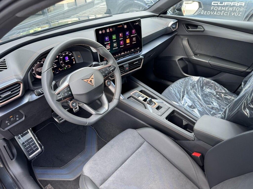 Cupra Leon, 2.0TSI 150kW DSG 4WD - fotka 4