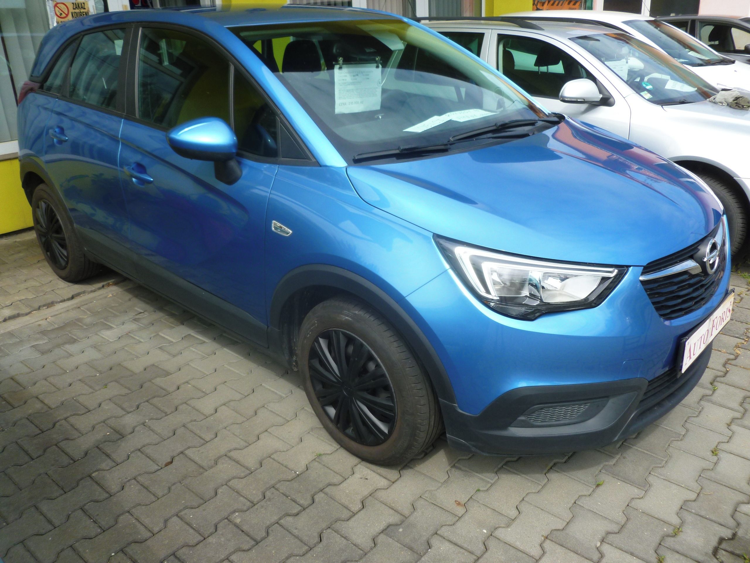 Opel Crossland X, 1.2 ZAK V CZ VYHŘ.SEDADLA - fotka 3