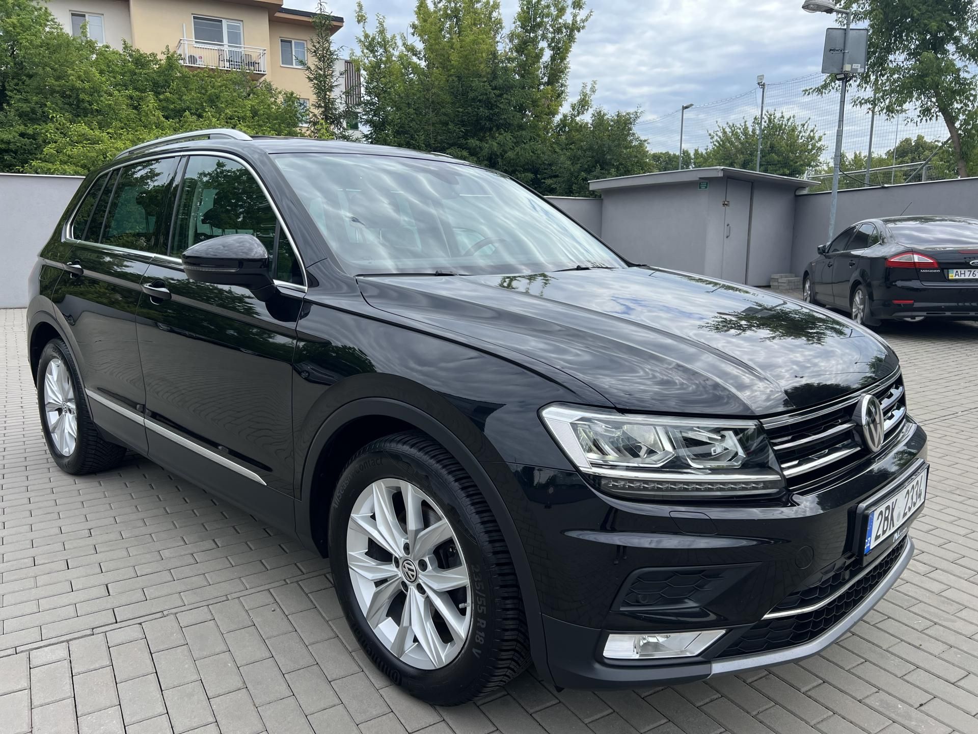 Volkswagen Tiguan, 2.0 TDi Panorama Nový model - fotka 2