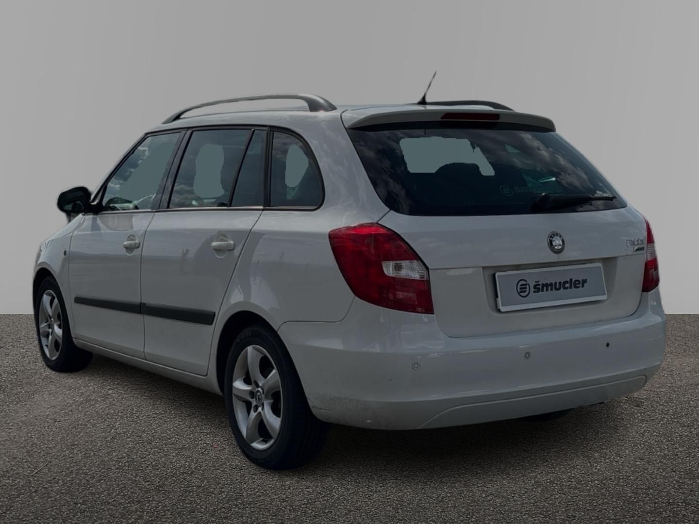 Škoda Fabia, 1.4 MPi / 63 kW Ambiente - fotka 2