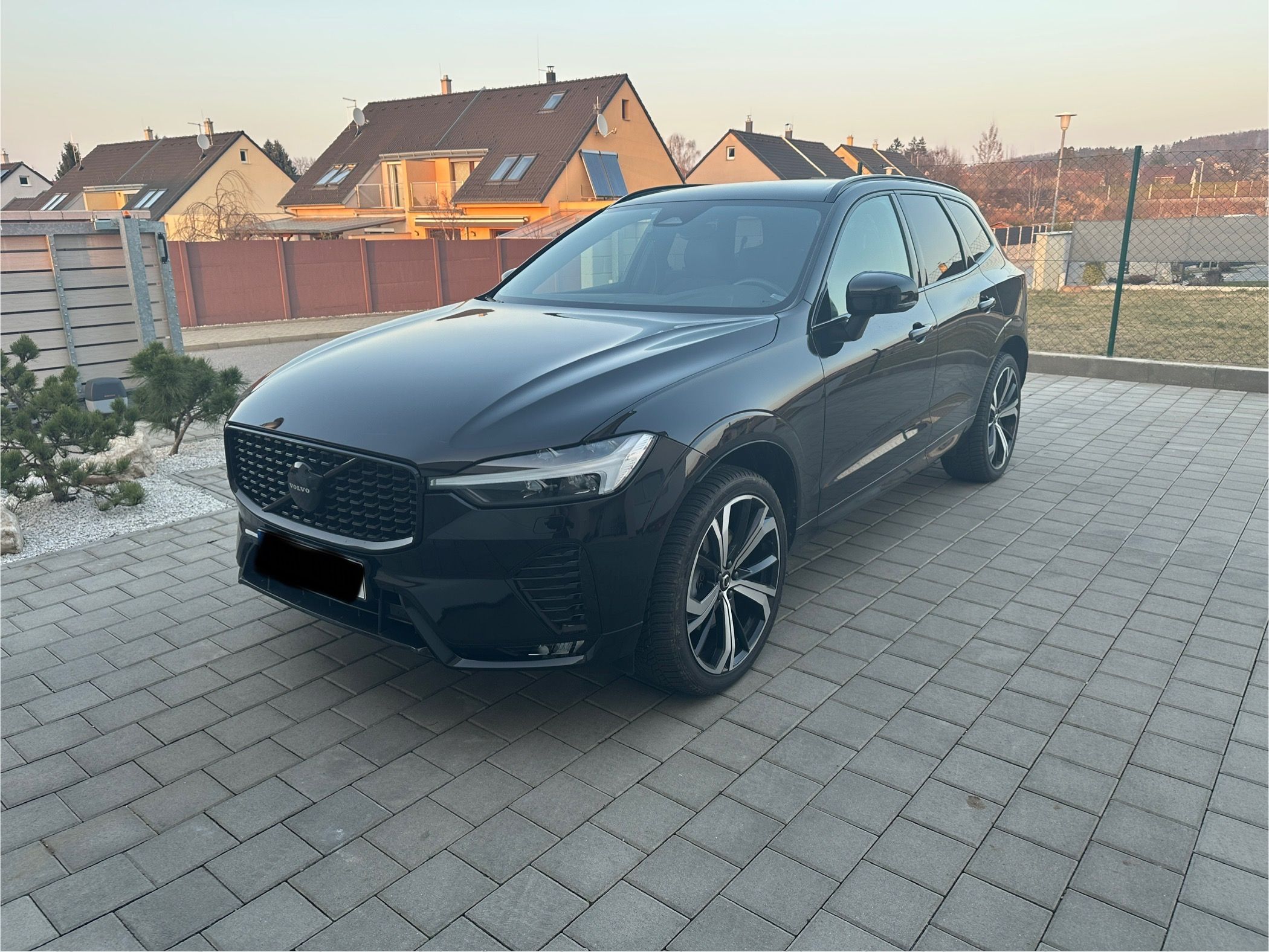 Volvo XC60, B5 AWD,Matrix,Tažné,21”,Kamera - fotka 3