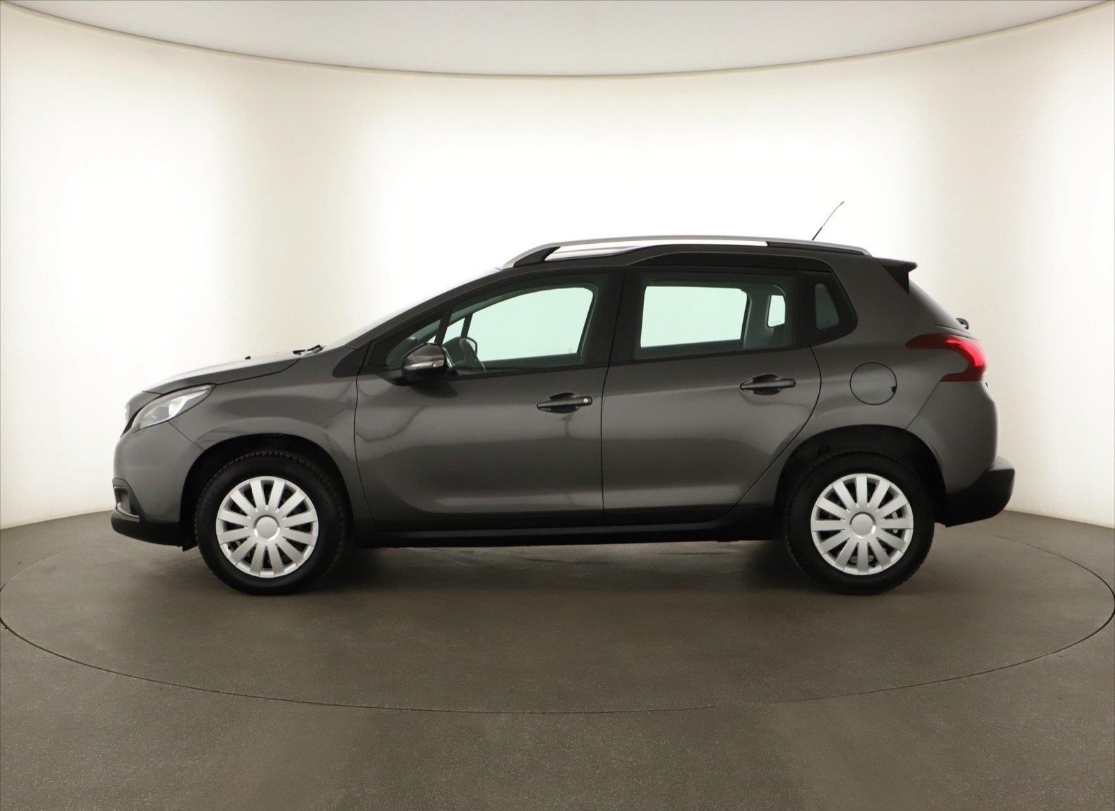 Peugeot 2008, 1.2 PureTech, ČR,1.maj - fotka 3