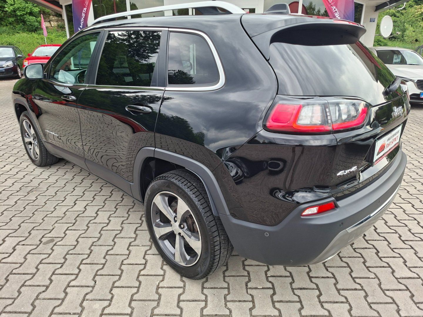 Jeep Cherokee, 2.2M-JET 143kW 4X4 LIMITED - fotka 6