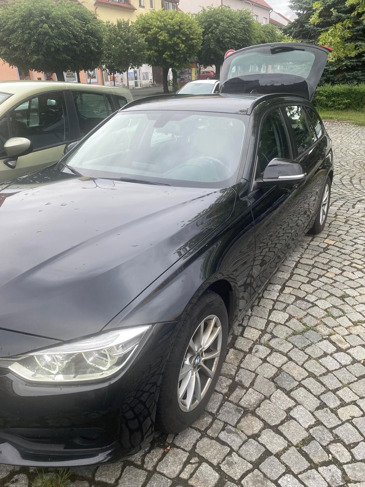 BMW Řada 3 - fotka 4