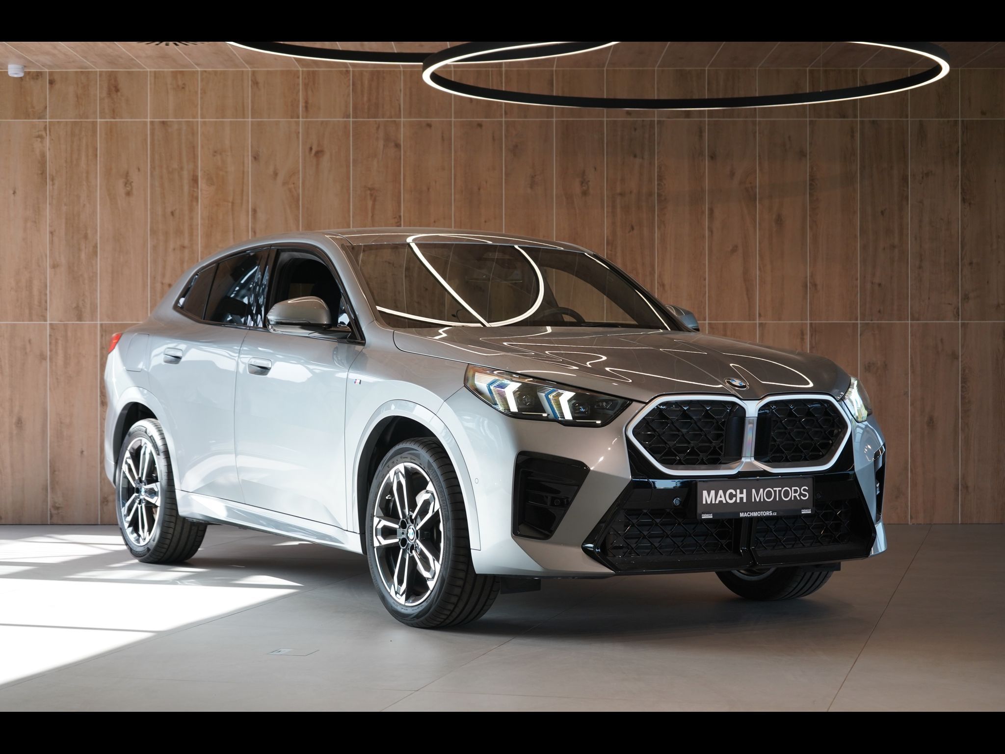 BMW X2, 20i sDrive, M Paket - fotka 3