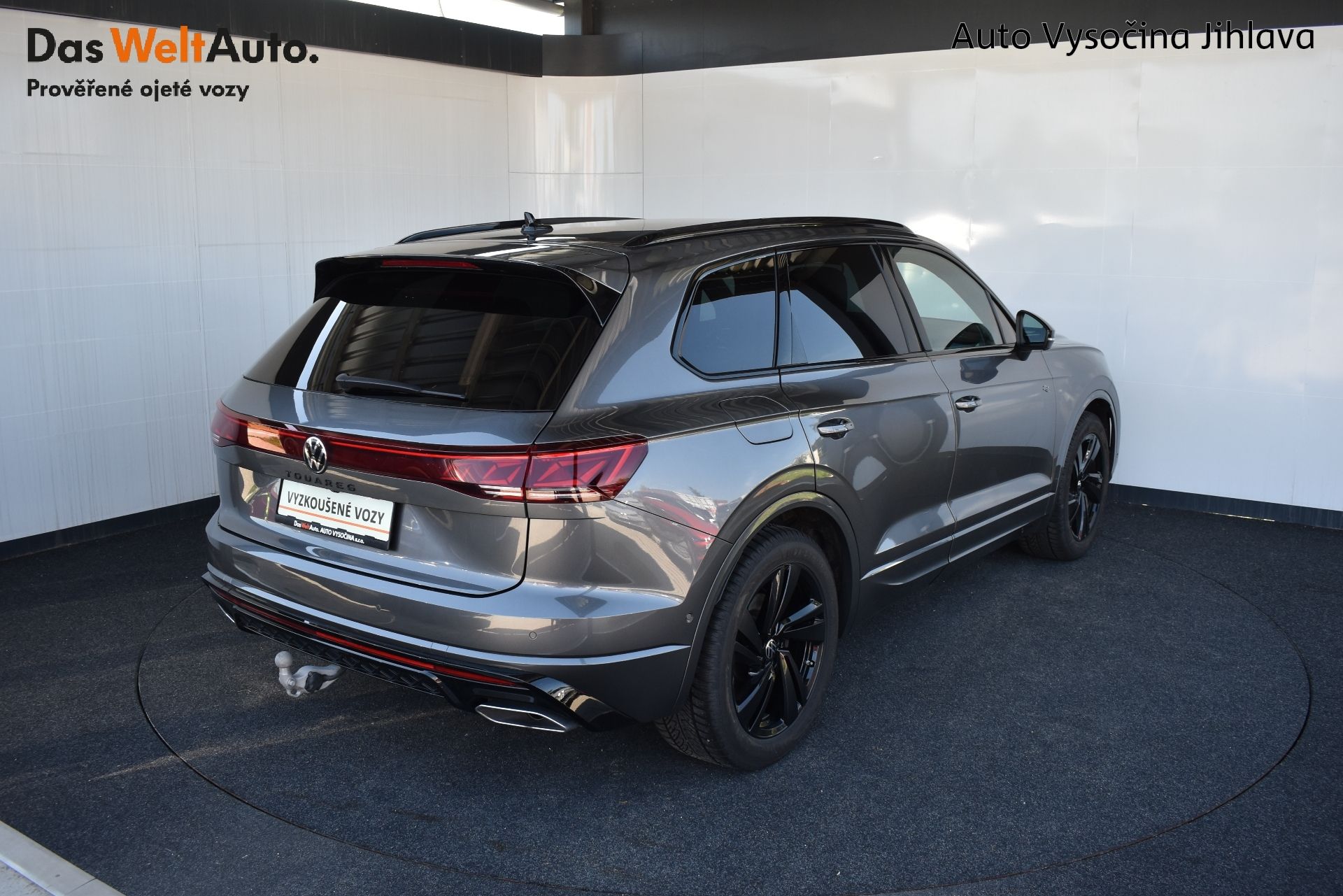Volkswagen Touareg, R-Line 3.0TDI 210kW,Webasto, T - fotka 2