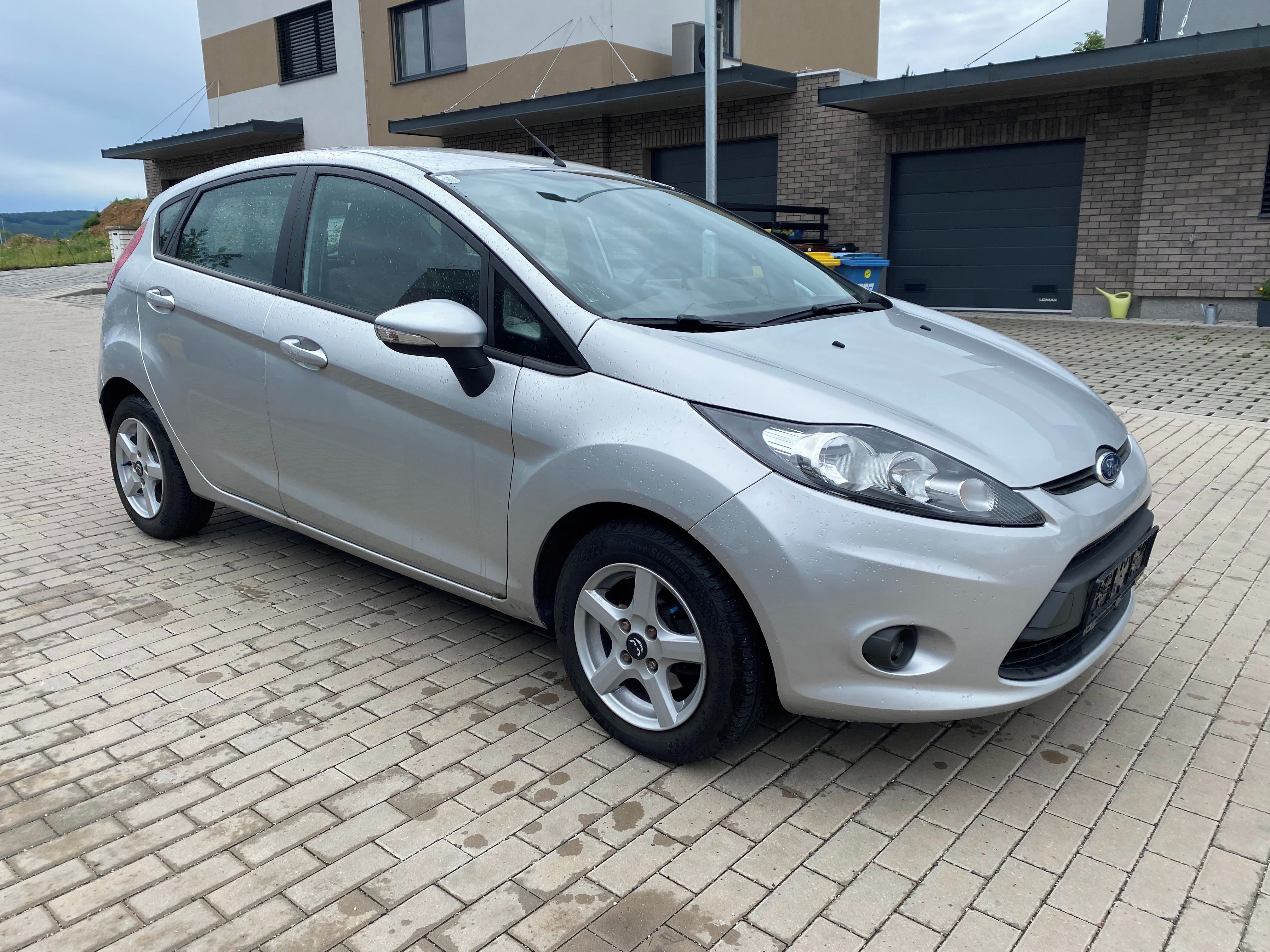 Ford Fiesta, 1.25i 16V, r.2008, nová STK - fotka 5