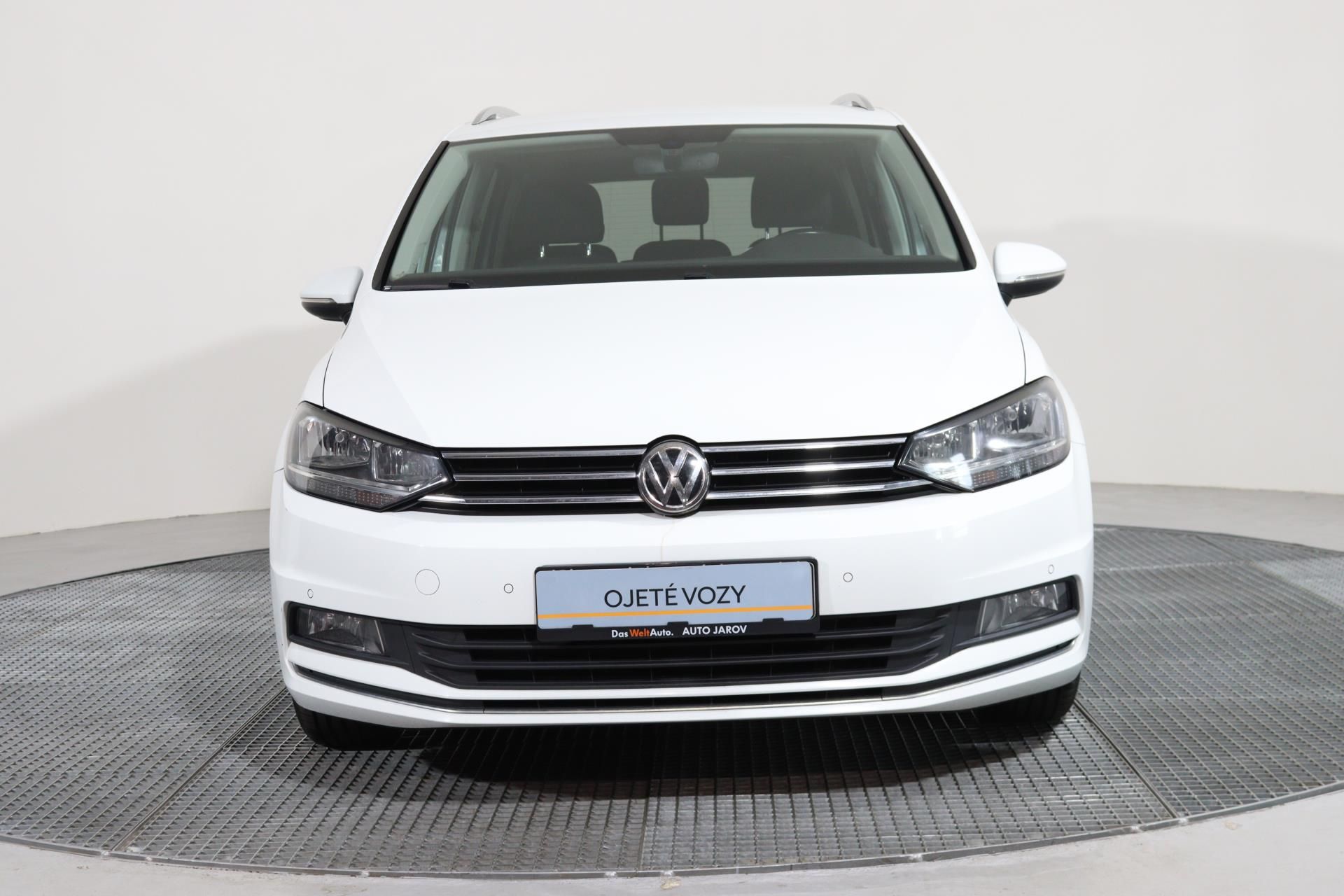 Volkswagen Touran, 2,0 TDI DSG Highline 110kW - fotka 4