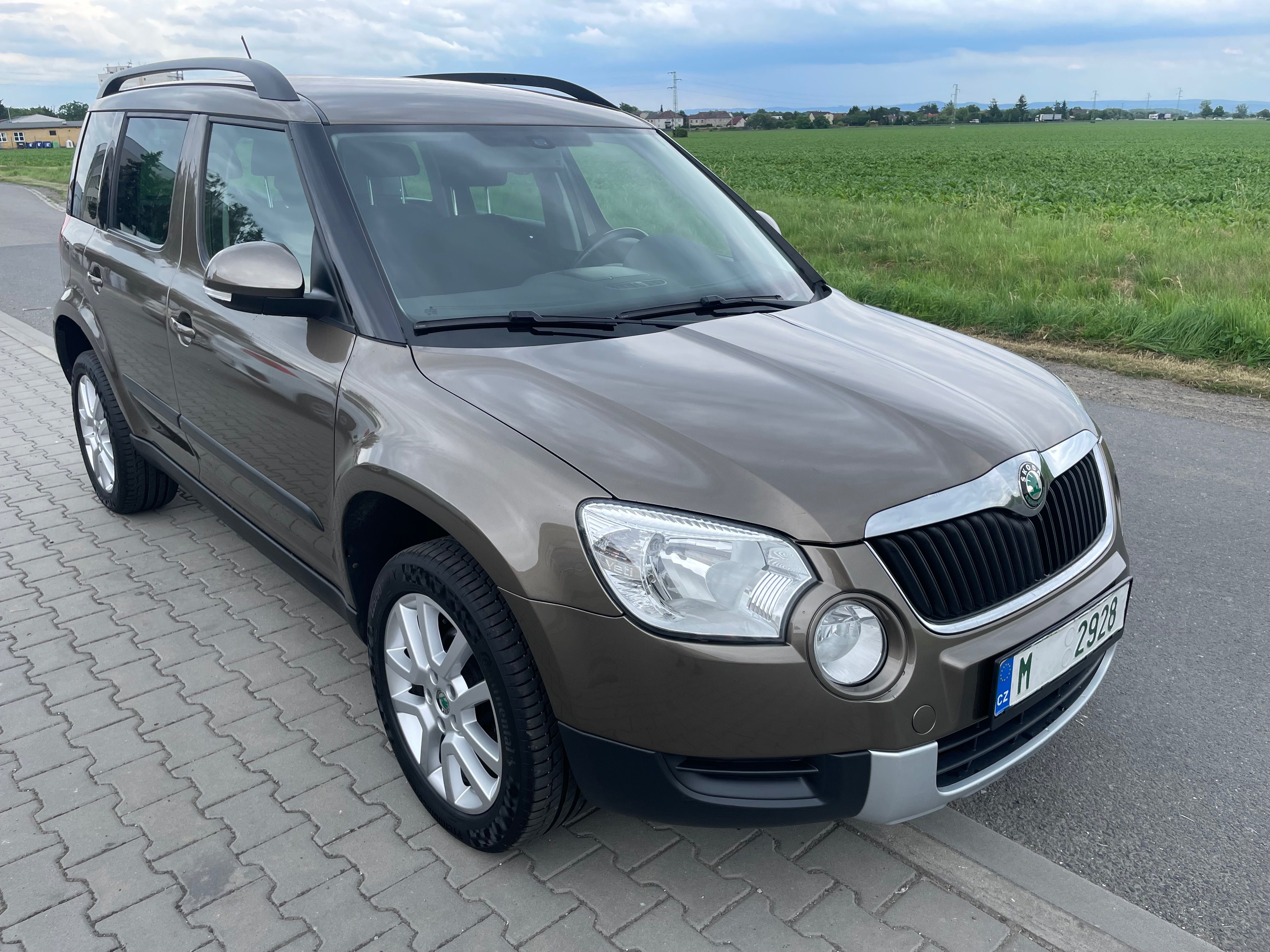 Škoda Yeti, 1.4 TSI 90kW 181tis. km - fotka 2