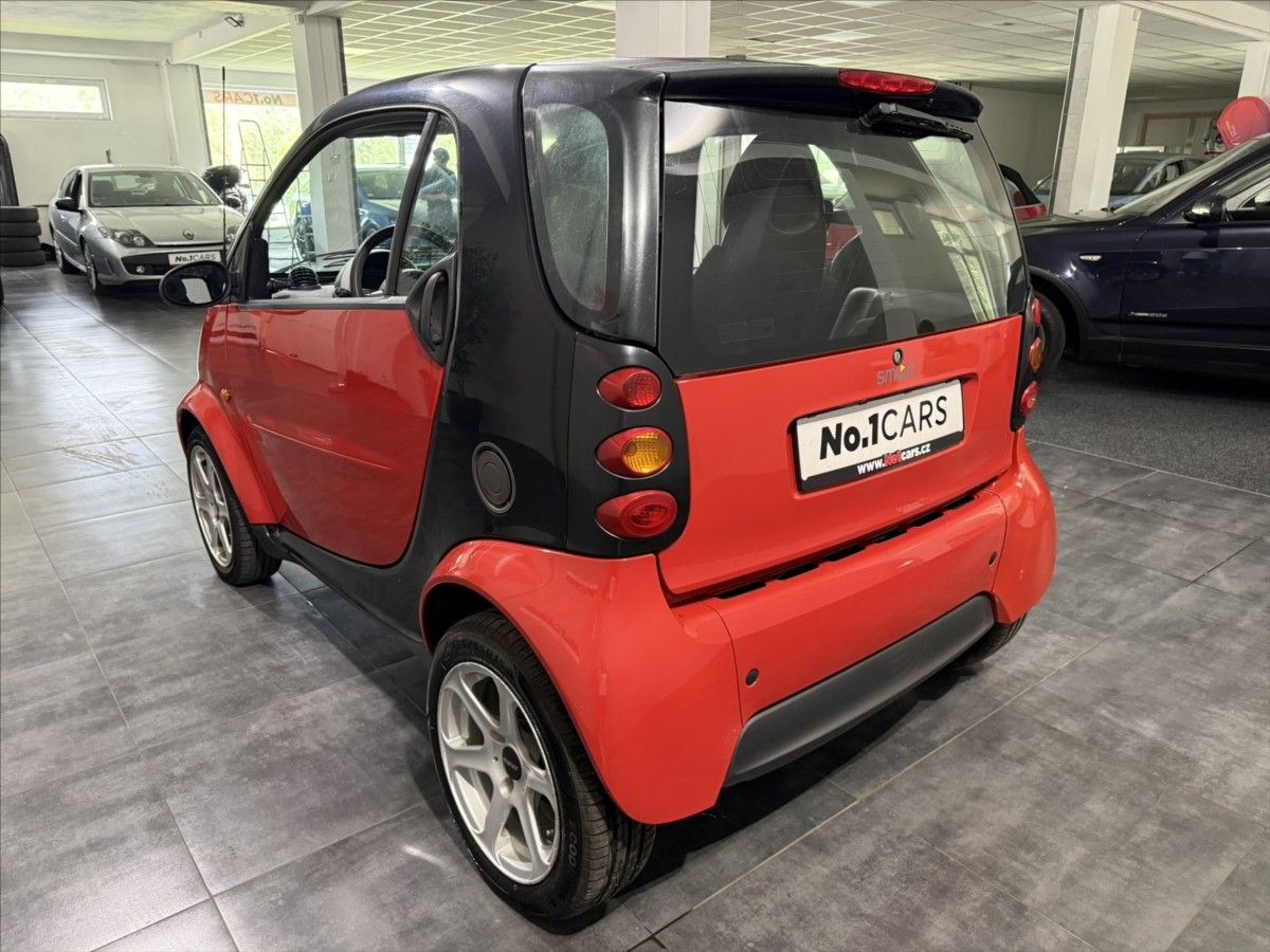 Smart Fortwo, 0,6   i PURE ALU TOP STAV - fotka 4