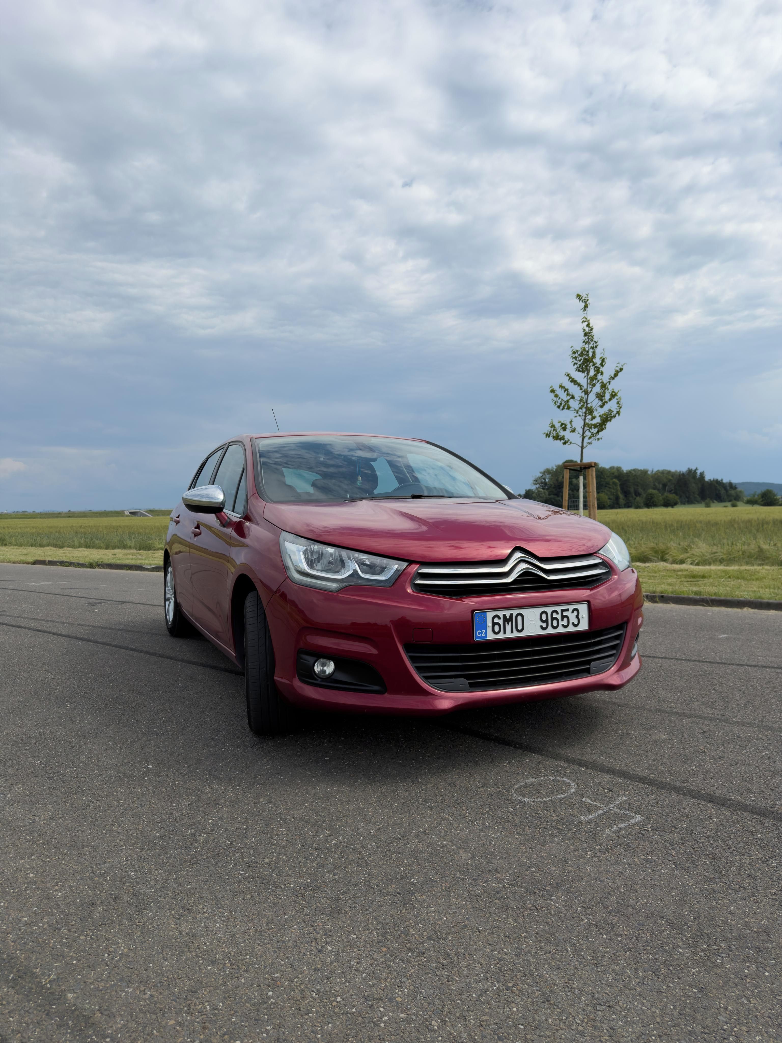 Citroën C4, Citroën C4 II 1.2PT 2016 - fotka 2