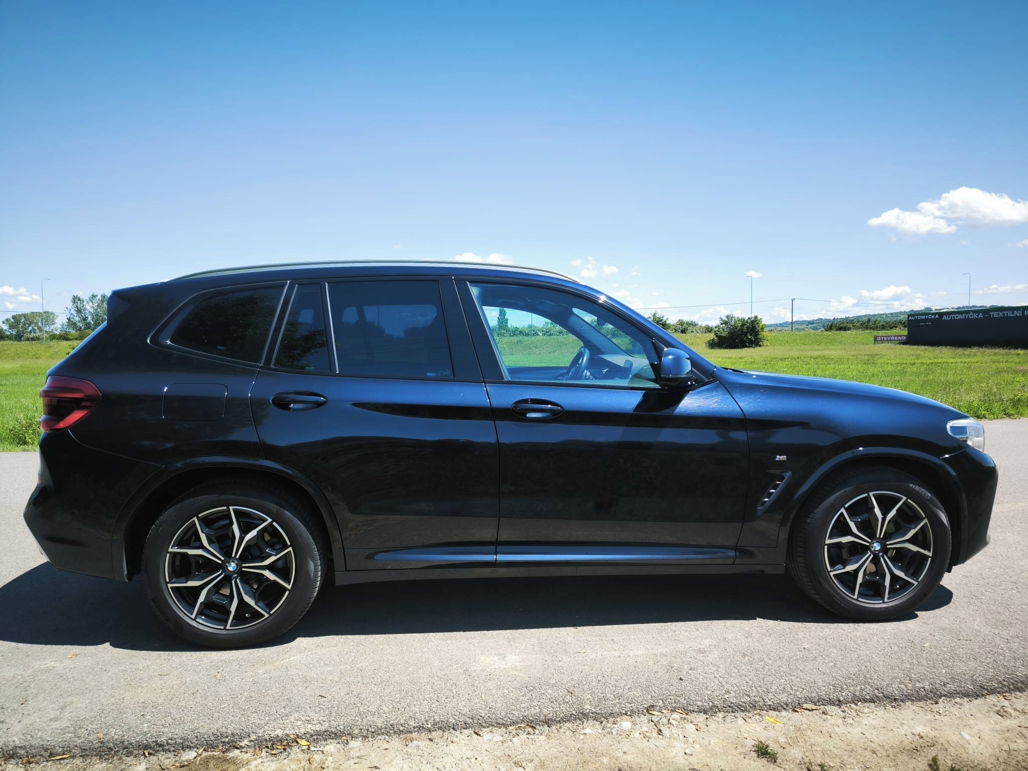 BMW X3, 2,0d xDrive, M-packet, 140 Kw - fotka 3