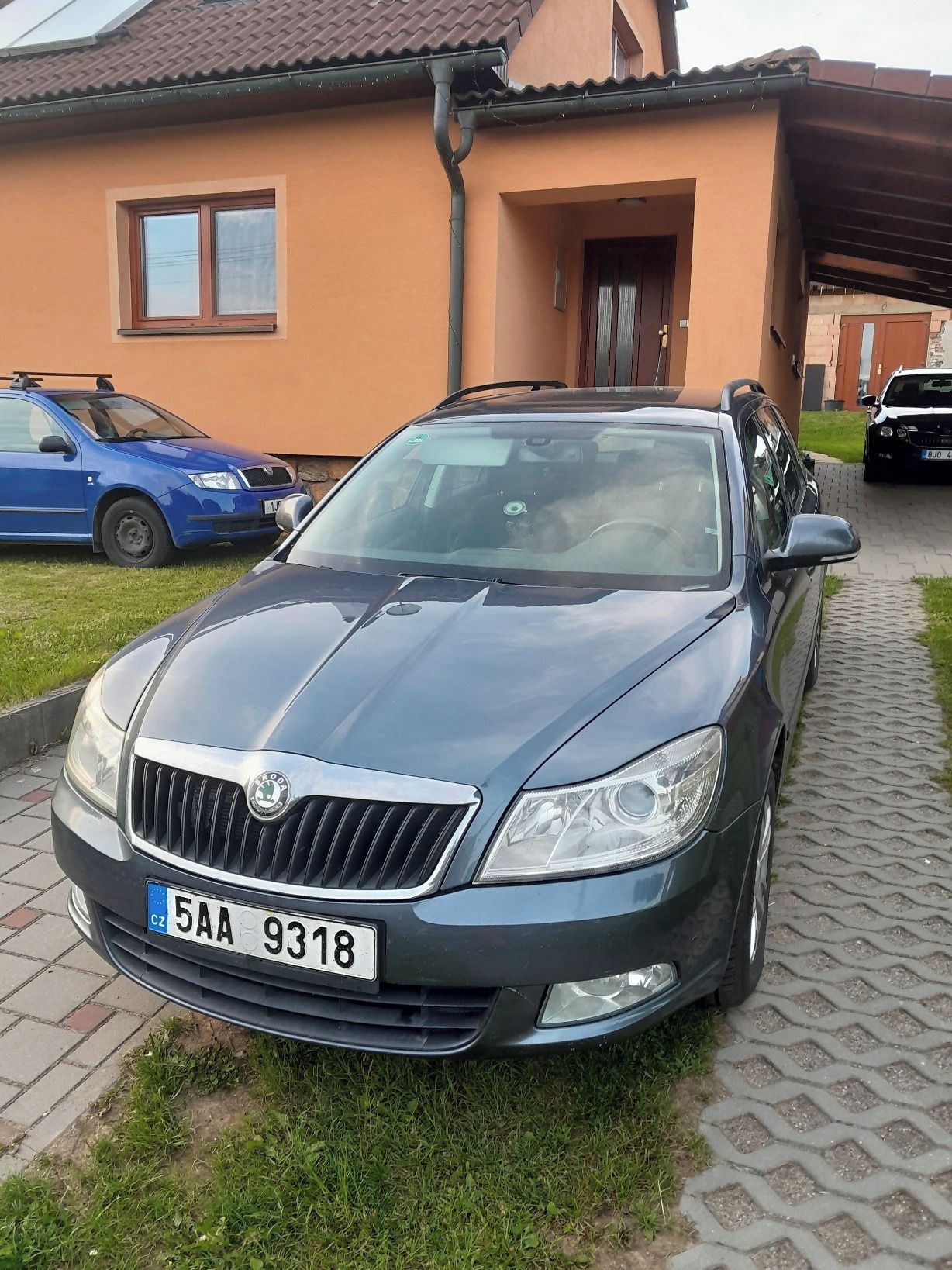 Škoda Octavia, 1.6 TDI - fotka 2