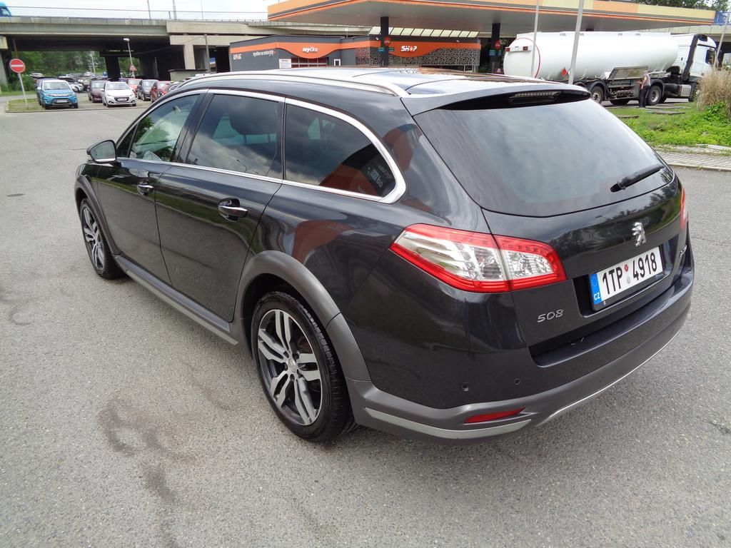 Peugeot 508, 2.0 HDi RXH  KOUPENO ČR,1 MAJ. - fotka 3