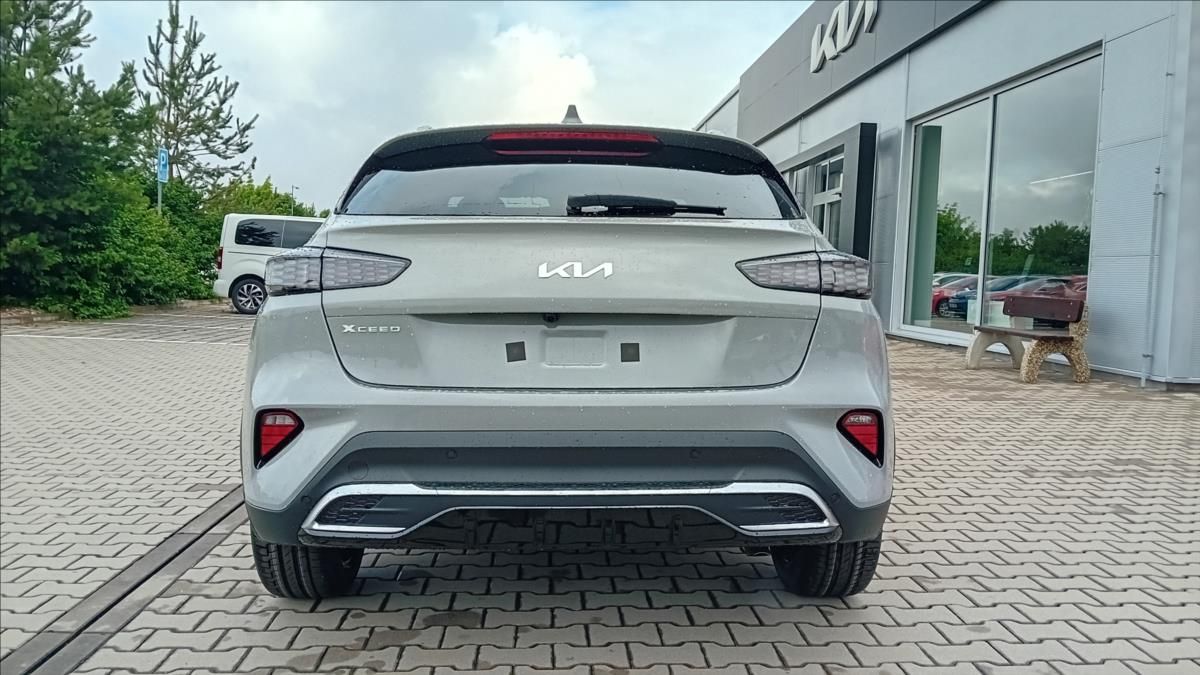 Kia XCee´d, 1,6 T-GDi GPF 7DCT STEEL EDIT. - fotka 5