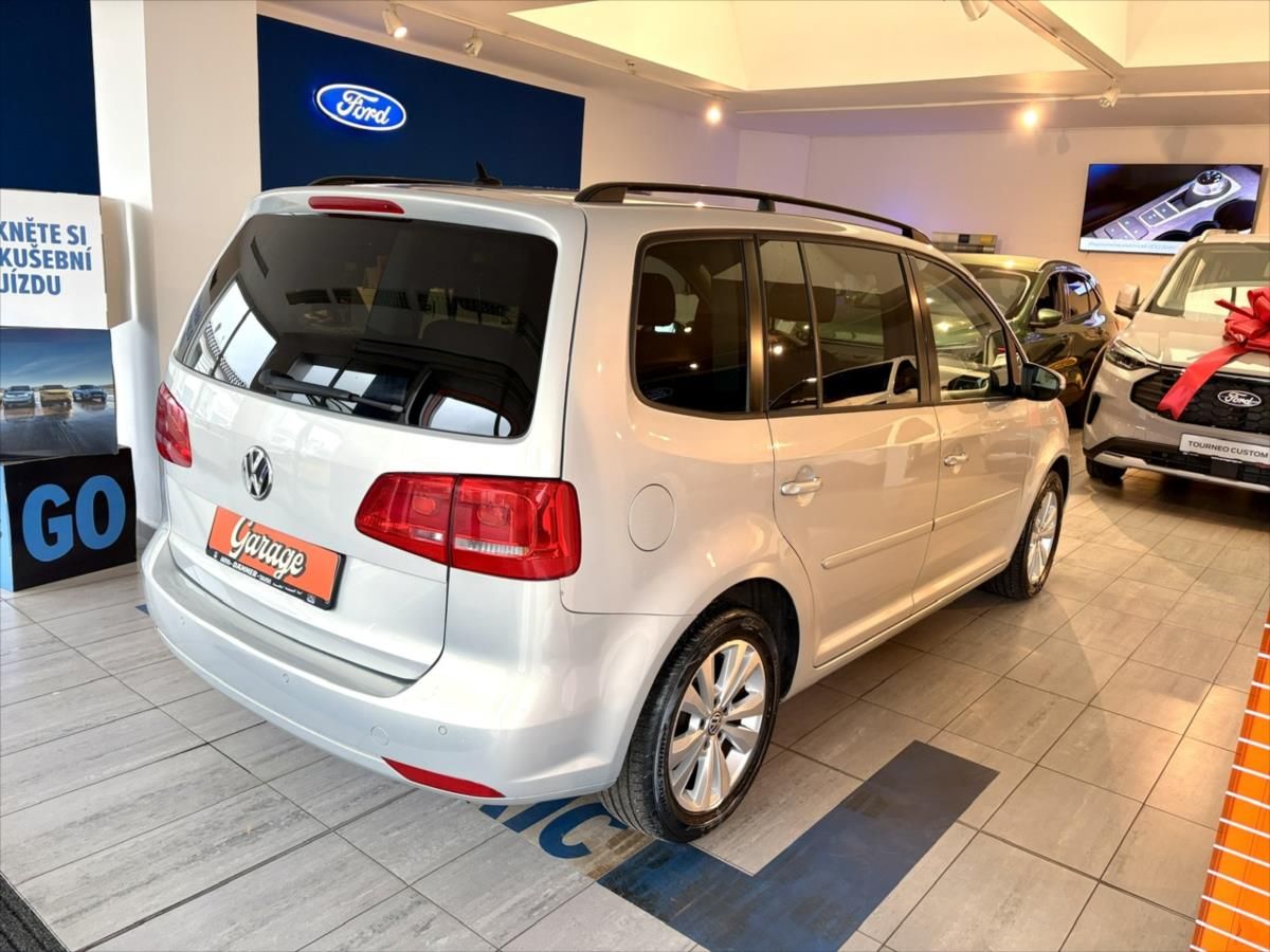 Volkswagen Touran, 2,0 TDI - fotka 5