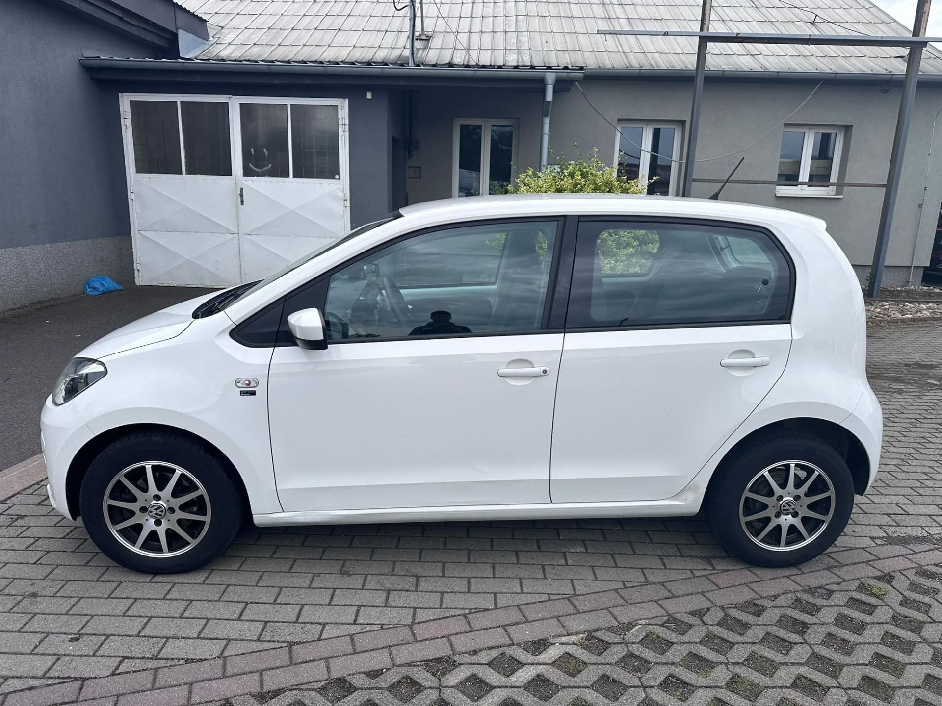 Volkswagen Up!, 1.0 Move 44kW - fotka 6