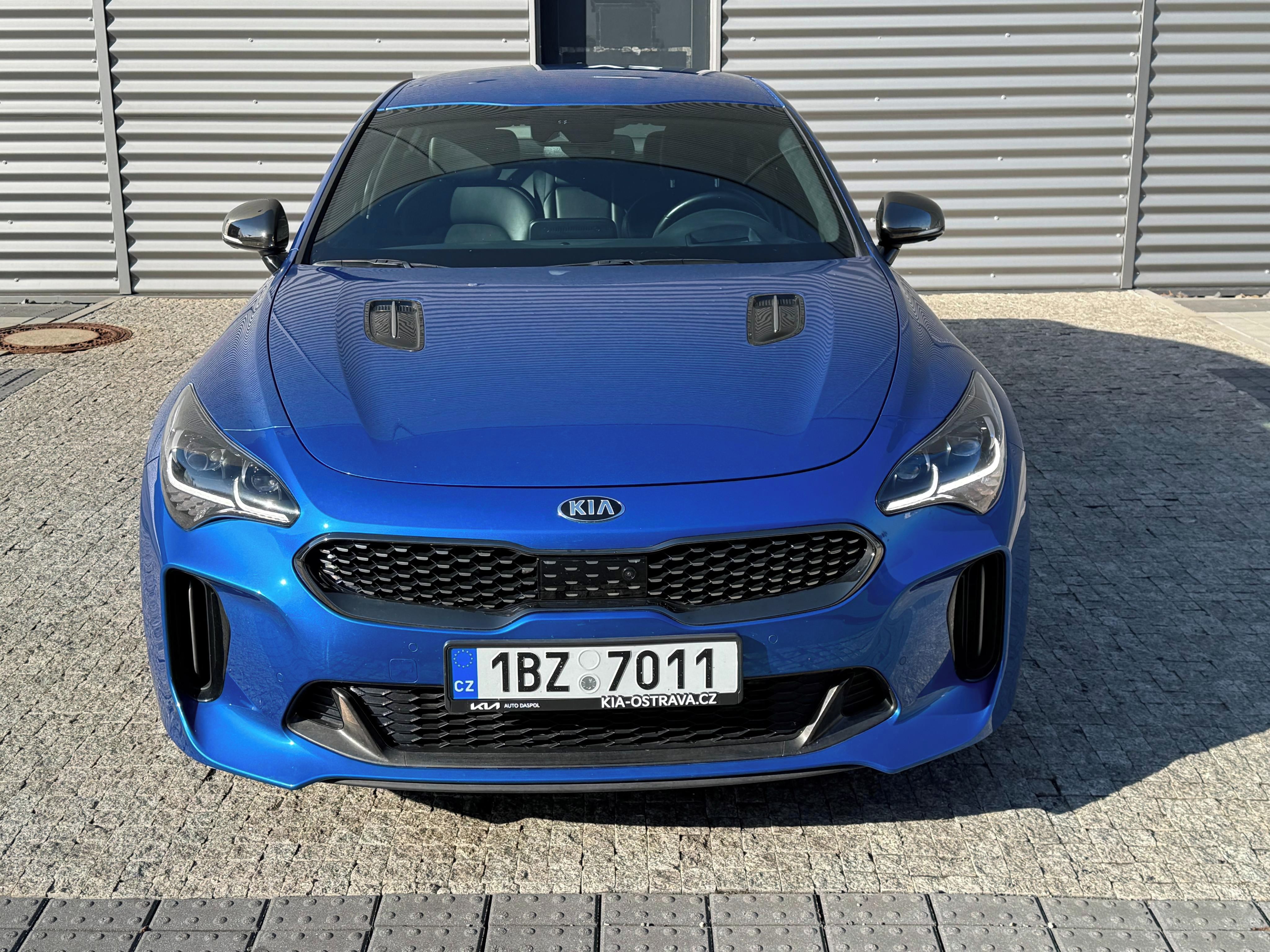 Kia Stinger, 3.3 TGDI V6 4WD GT-Line - fotka 5