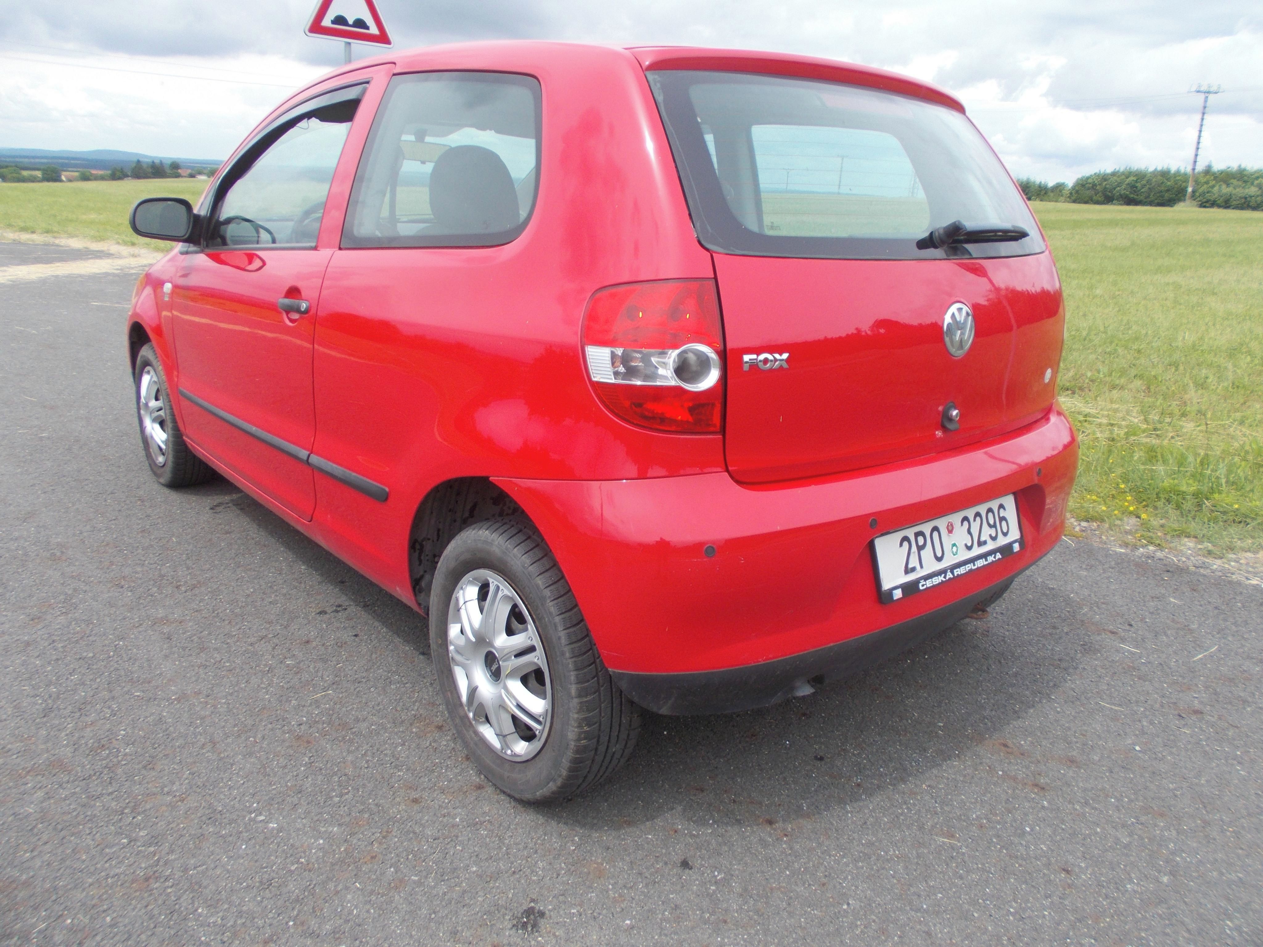 Volkswagen Fox, 1,2 nová STK - fotka 3