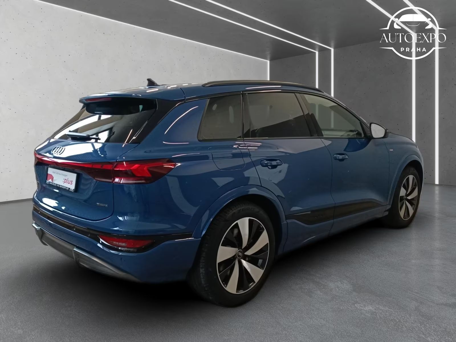 Audi Q6 e-tron, quattro 100kWh S-Line*Matrix* - fotka 2