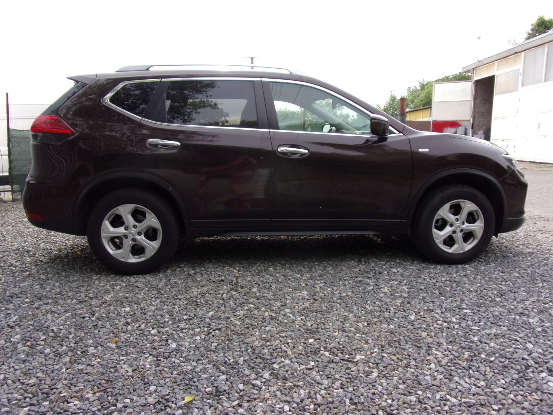 Nissan X-Trail, 1.3DIG-T 117kW DCT CONECTA CZ - fotka 3