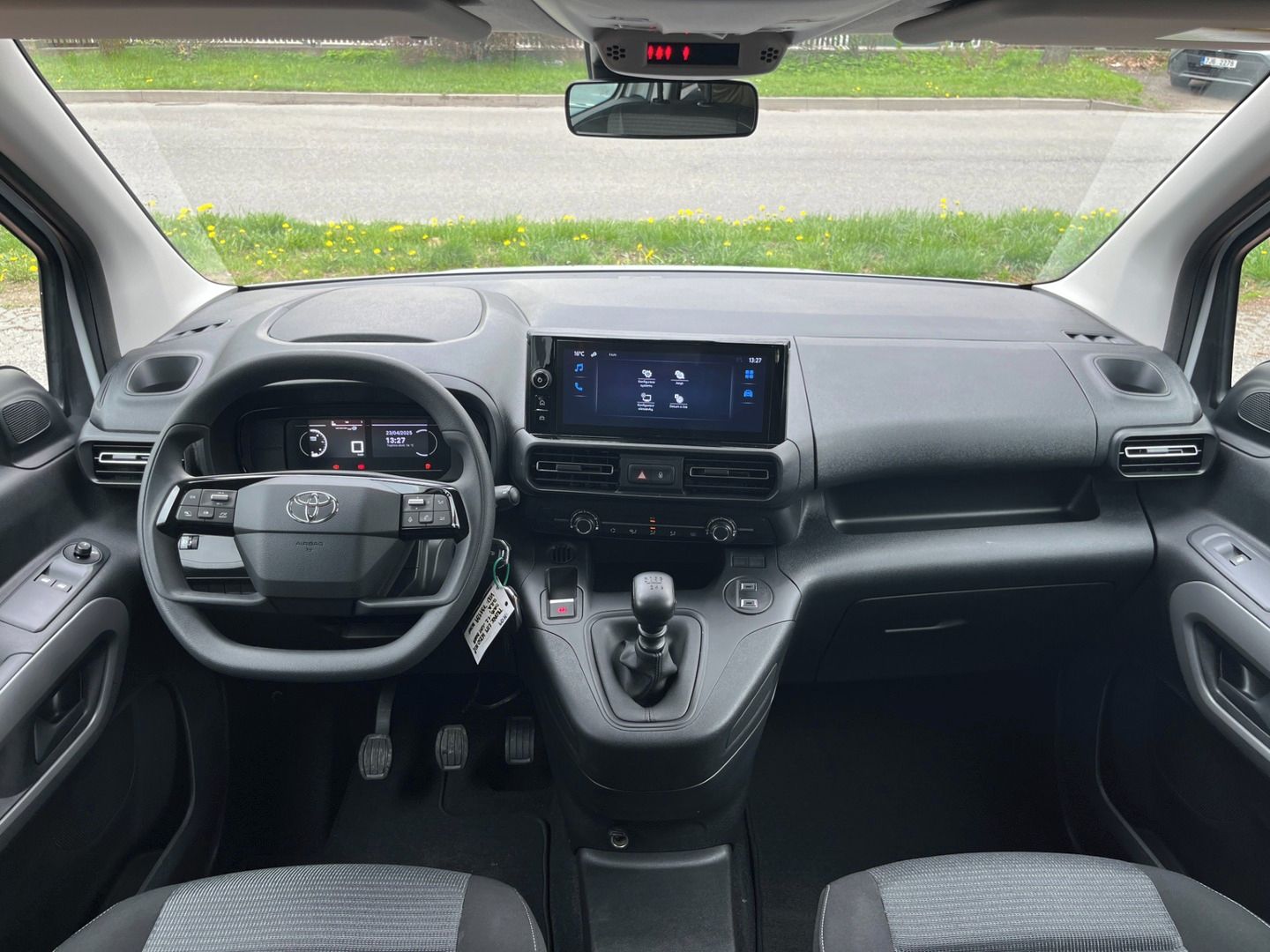 Toyota Proace City Verso, L1 - krátká -1.5D 130 koní - - fotka 5