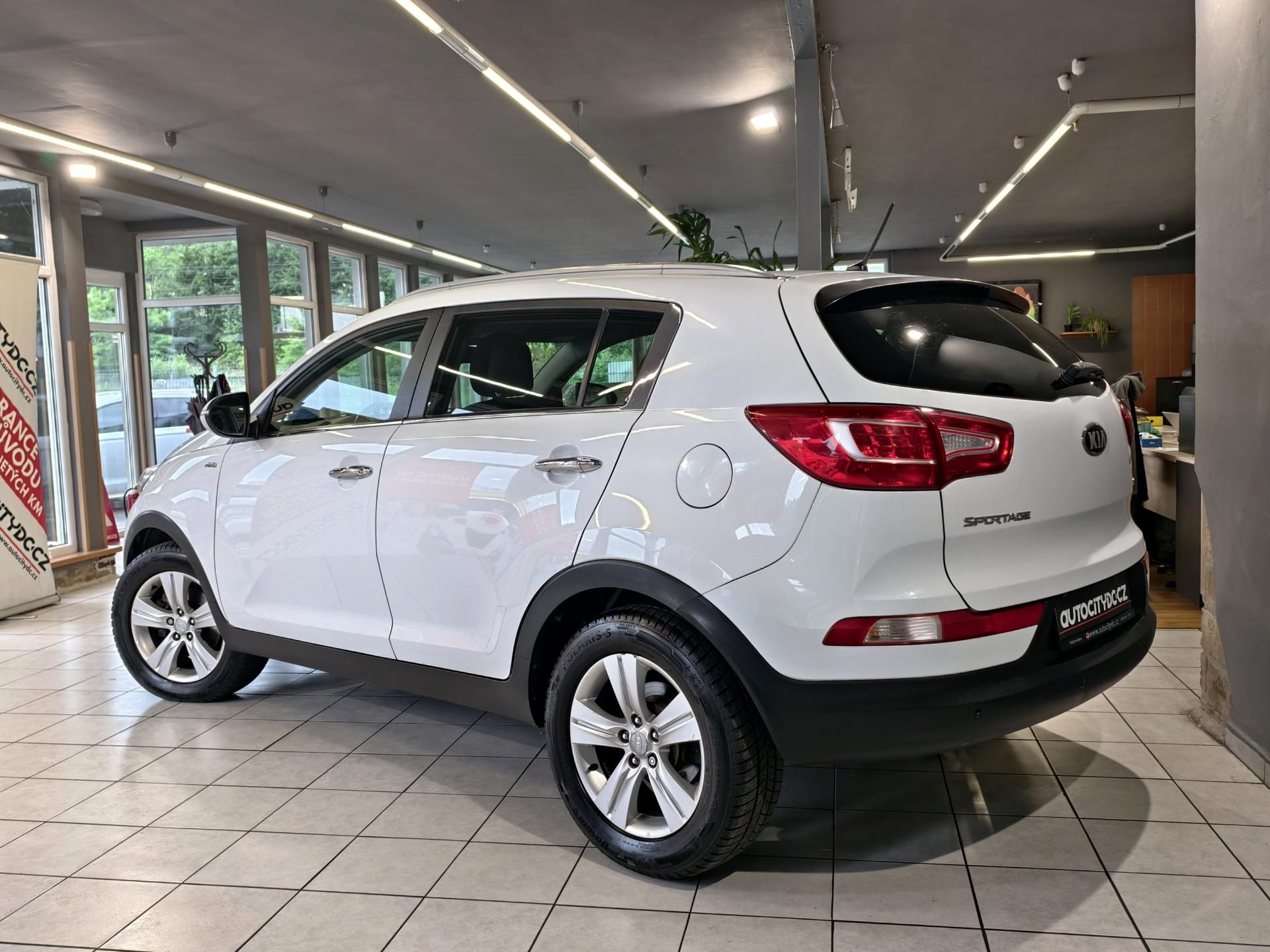 Kia Sportage, 2.0 CRDi 100kW 4x4 KAMERA - fotka 5