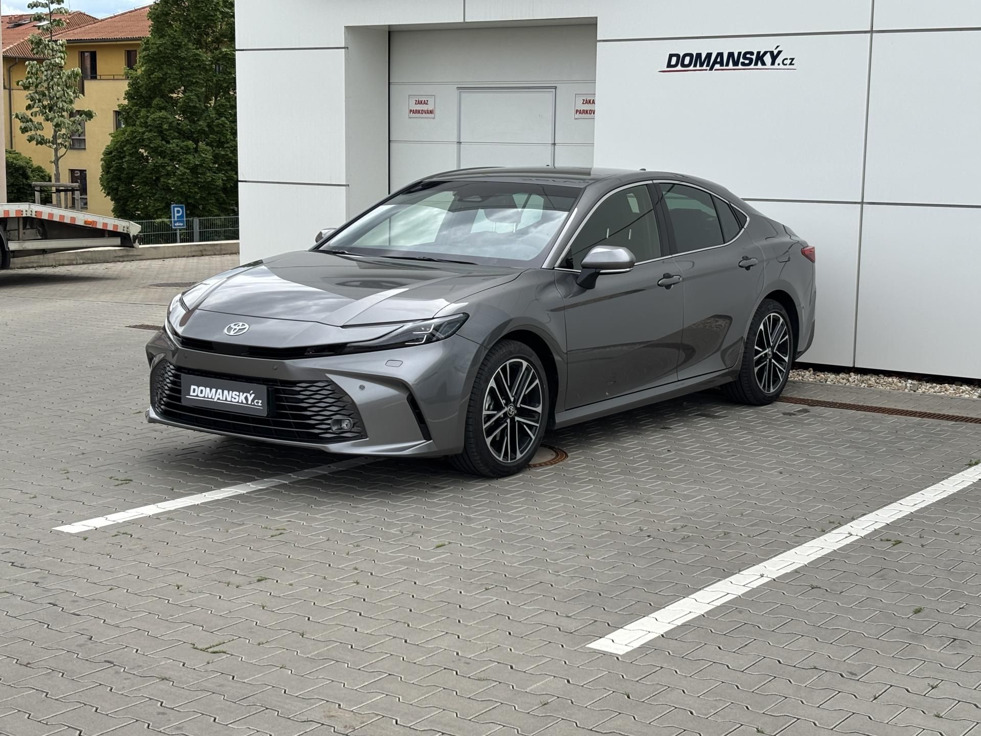 Toyota Camry, PRESTIGE 2.5 HEV AT