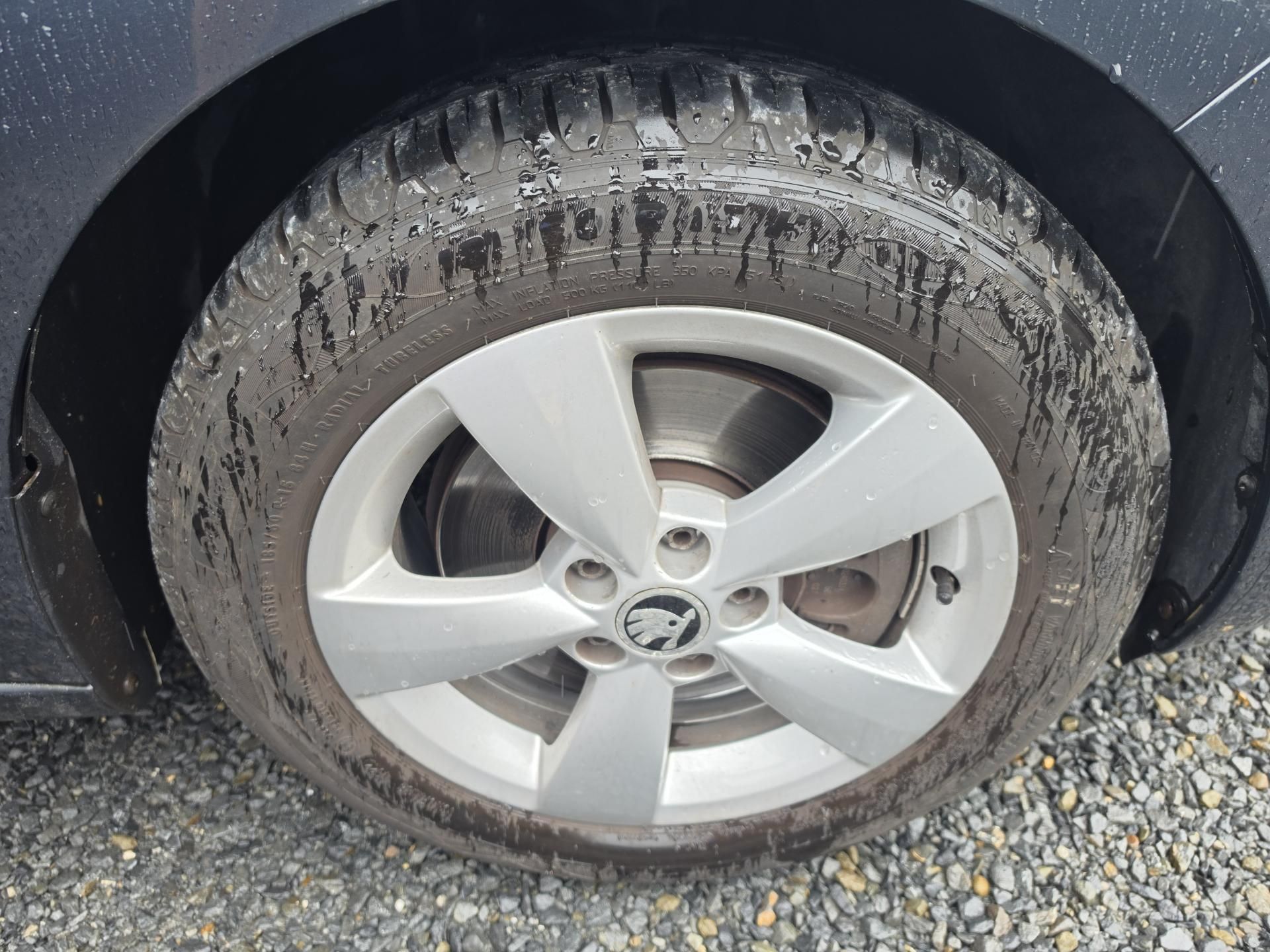 Škoda Rapid, 1.2 TSI 6ti 77KW - fotka 6