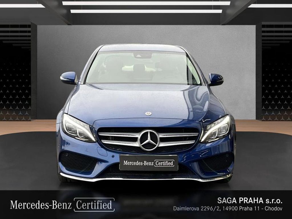 Mercedes-Benz Třídy C, C 160 AMG Line - fotka 2