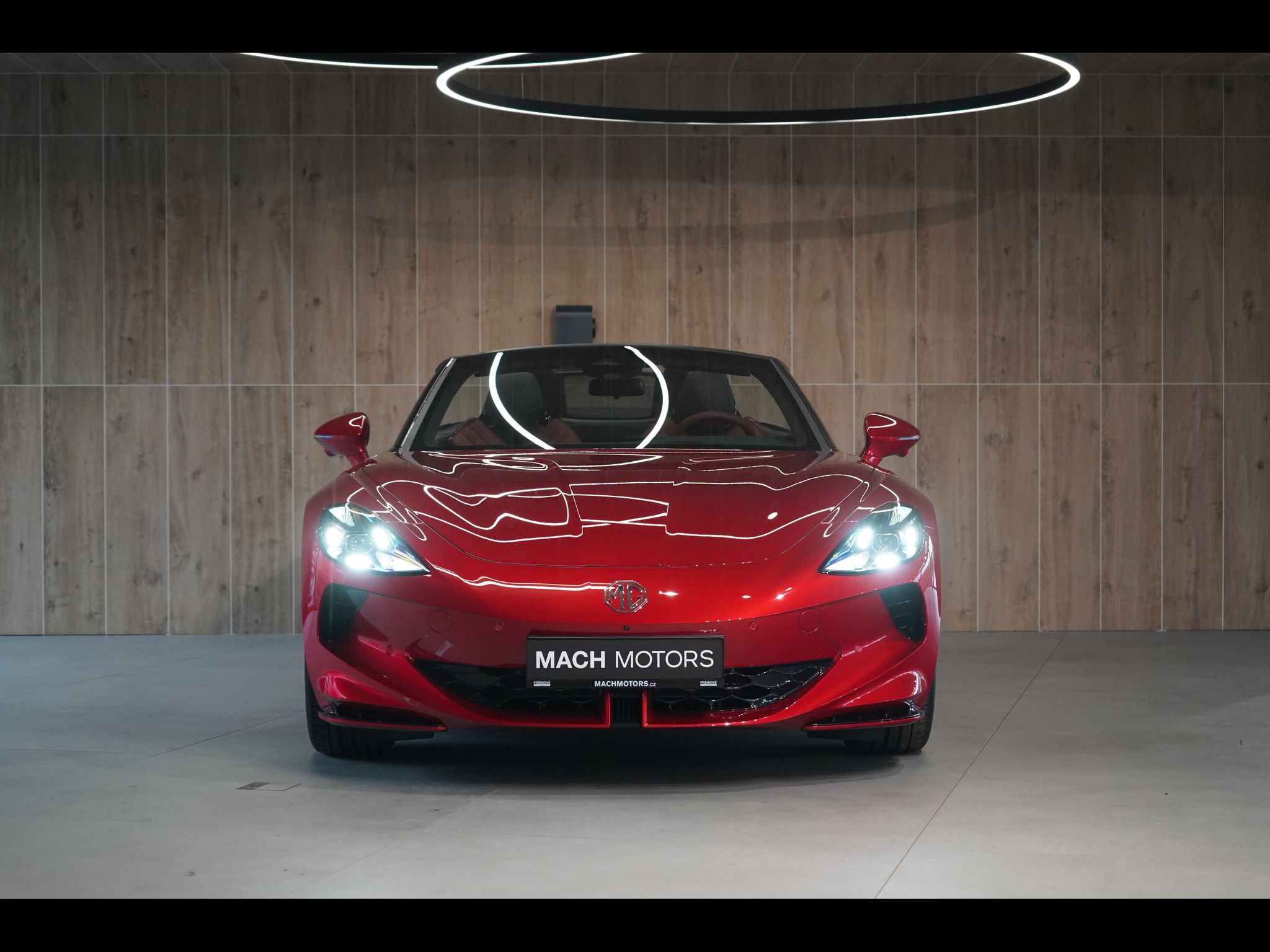 MG, Trophy, Adaptivní tempomat - fotka 3