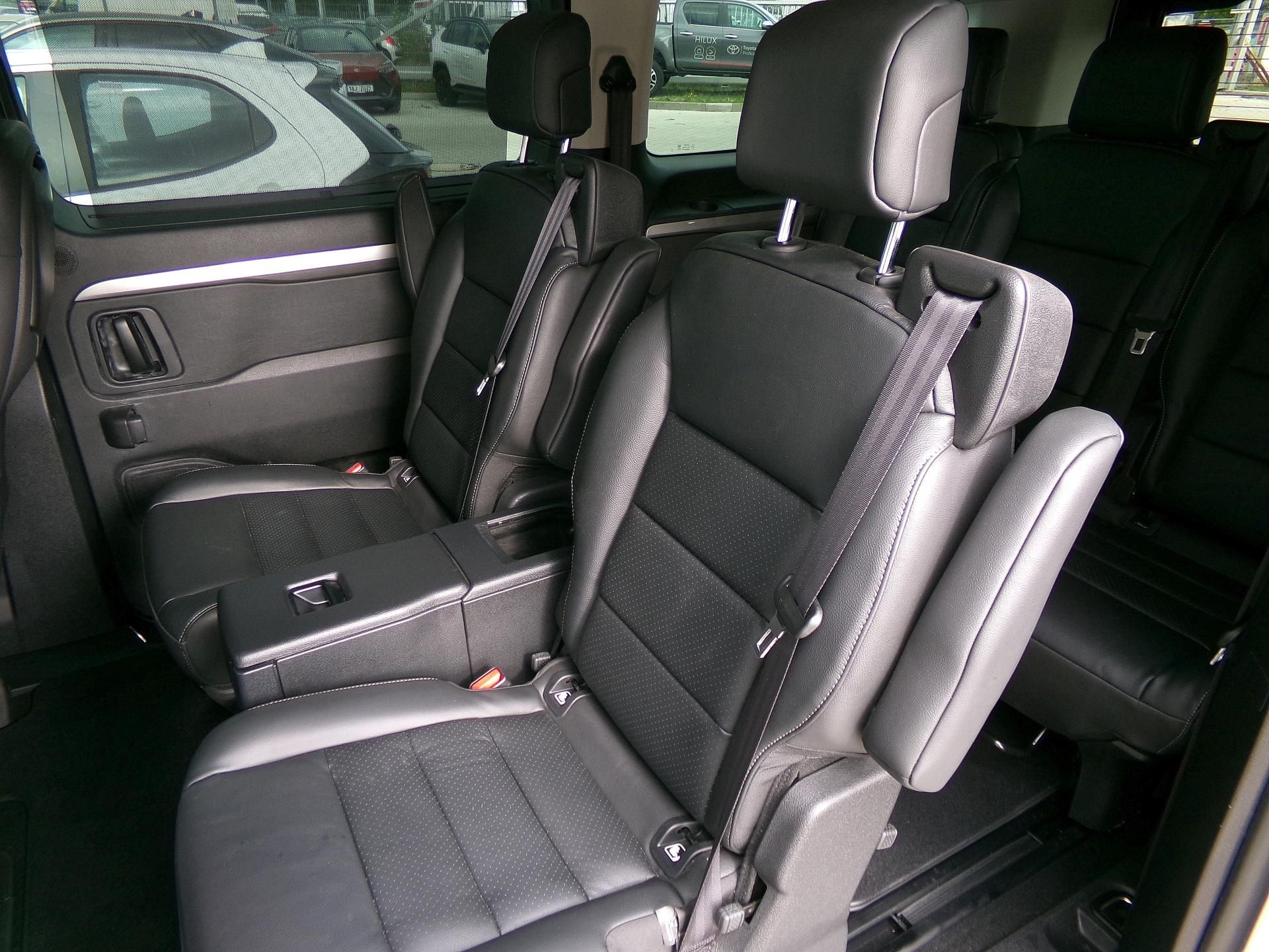 Toyota Proace Verso, L2 VIP WEBASTO 2.0 D-4D AT8 - fotka 6