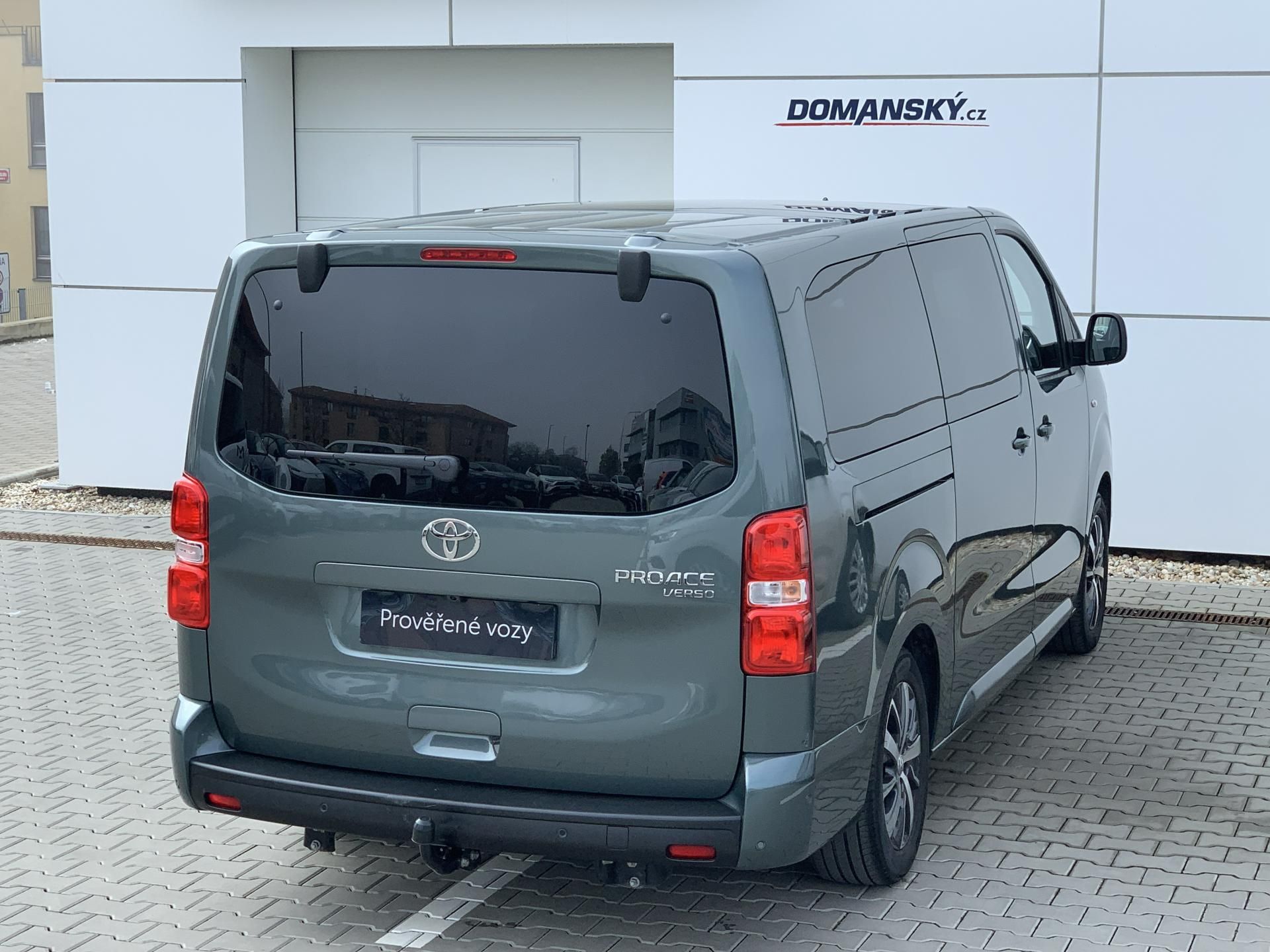 Toyota Proace Verso, VERSO L2 VIP 7S SKYVIEW 2L AT - fotka 3