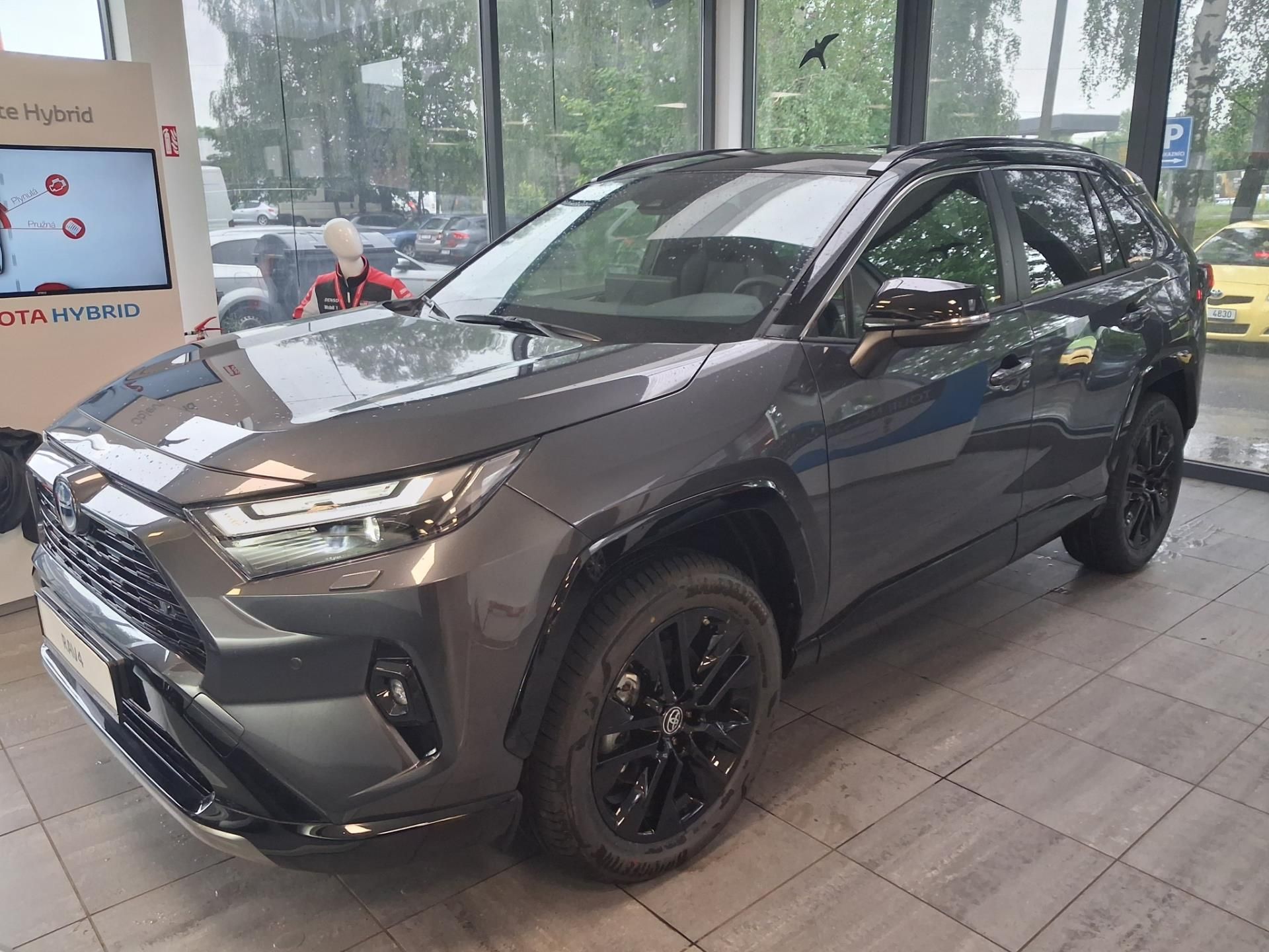 Toyota Rav4, Selection 4x4 2.5 Hybrid e-CVT - fotka 3