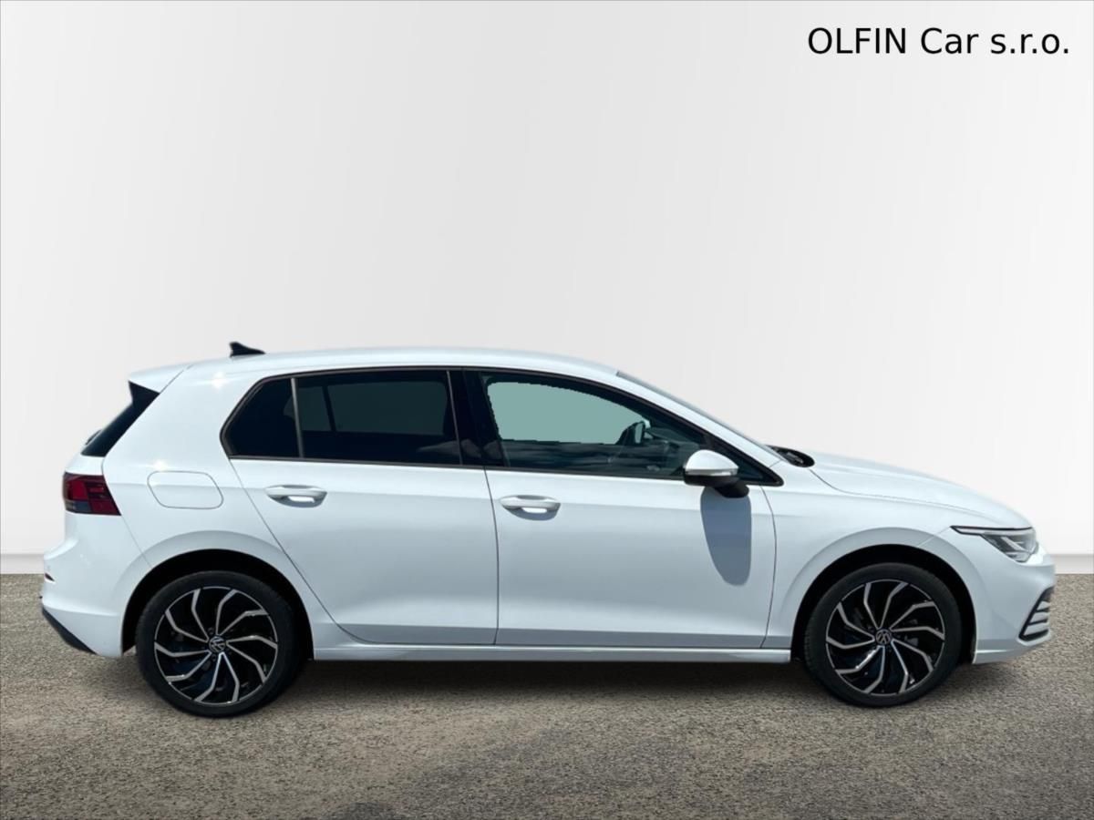 Volkswagen Golf, 1,5 TSi 96 kW LIFE  8 - fotka 3