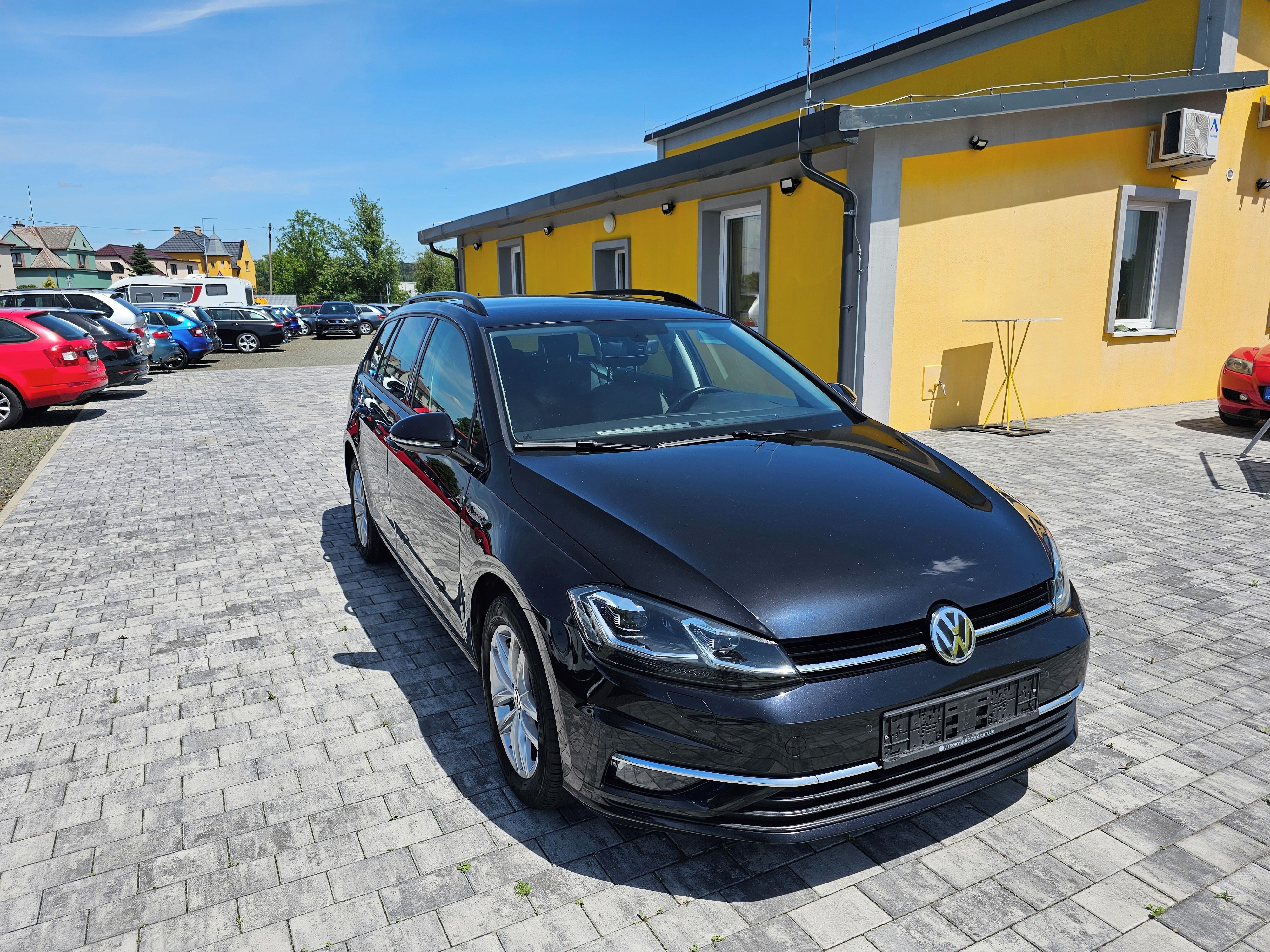 Volkswagen Golf, 2.0 TDI 110kw - fotka 2