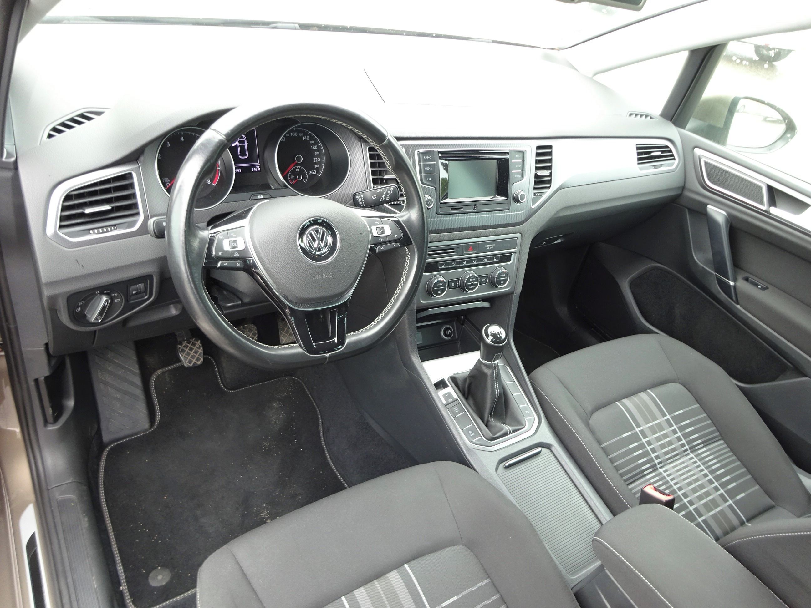 Volkswagen Golf Sportsvan, 1.2 TSI (81 KW) 6 rych.servis - fotka 5