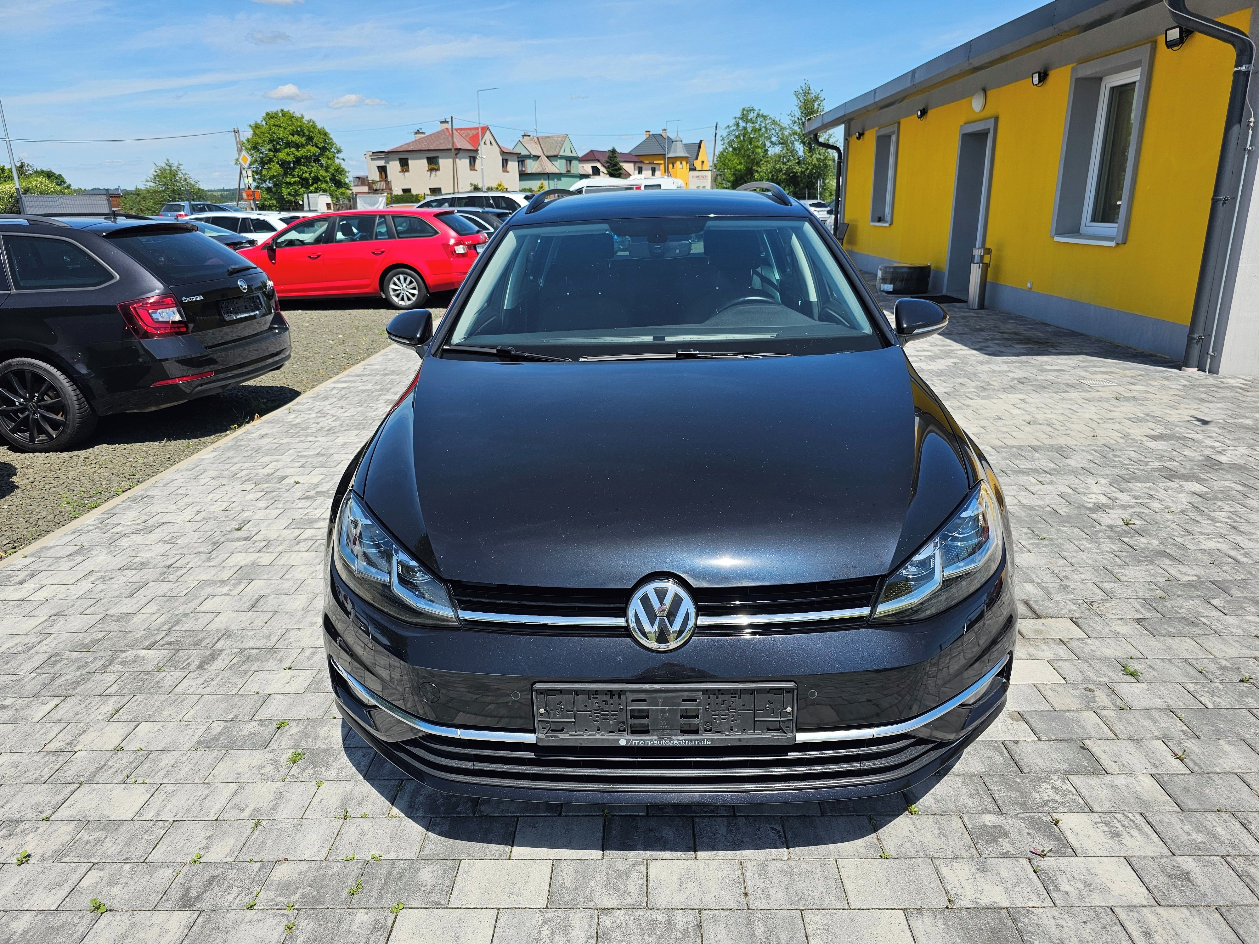 Volkswagen Golf, 2.0 TDI 110kw - fotka 3