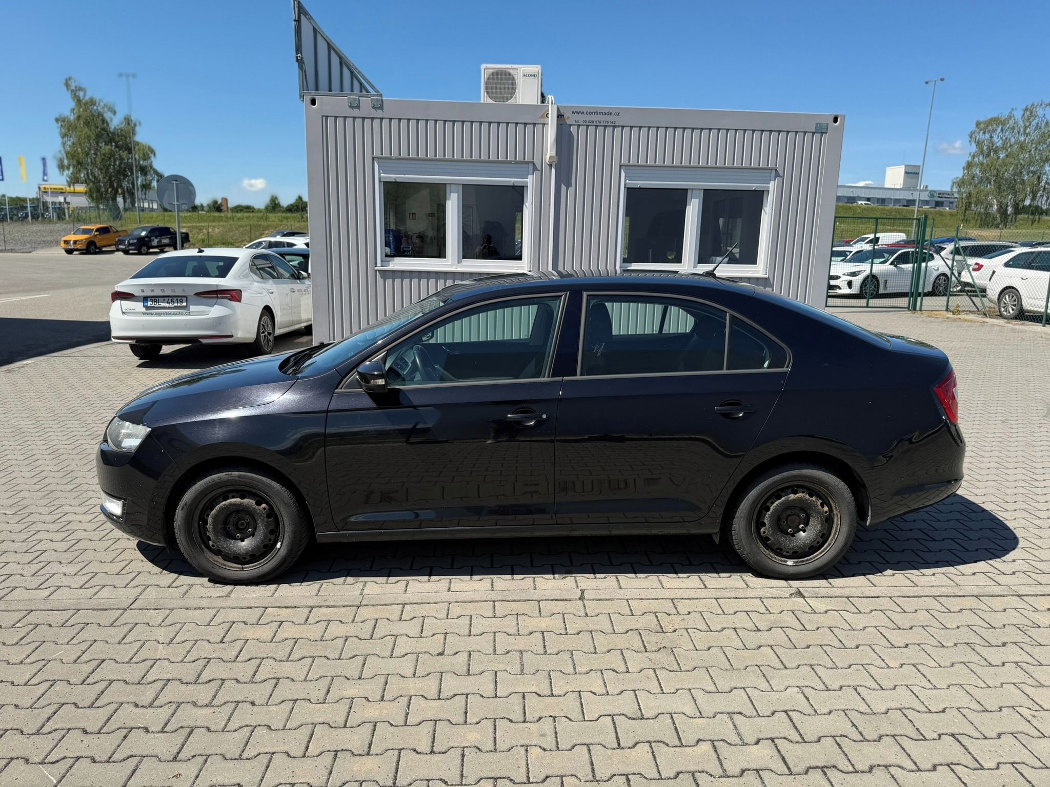 Škoda Rapid, 1.6 TDI 85kW Ambition - fotka 4