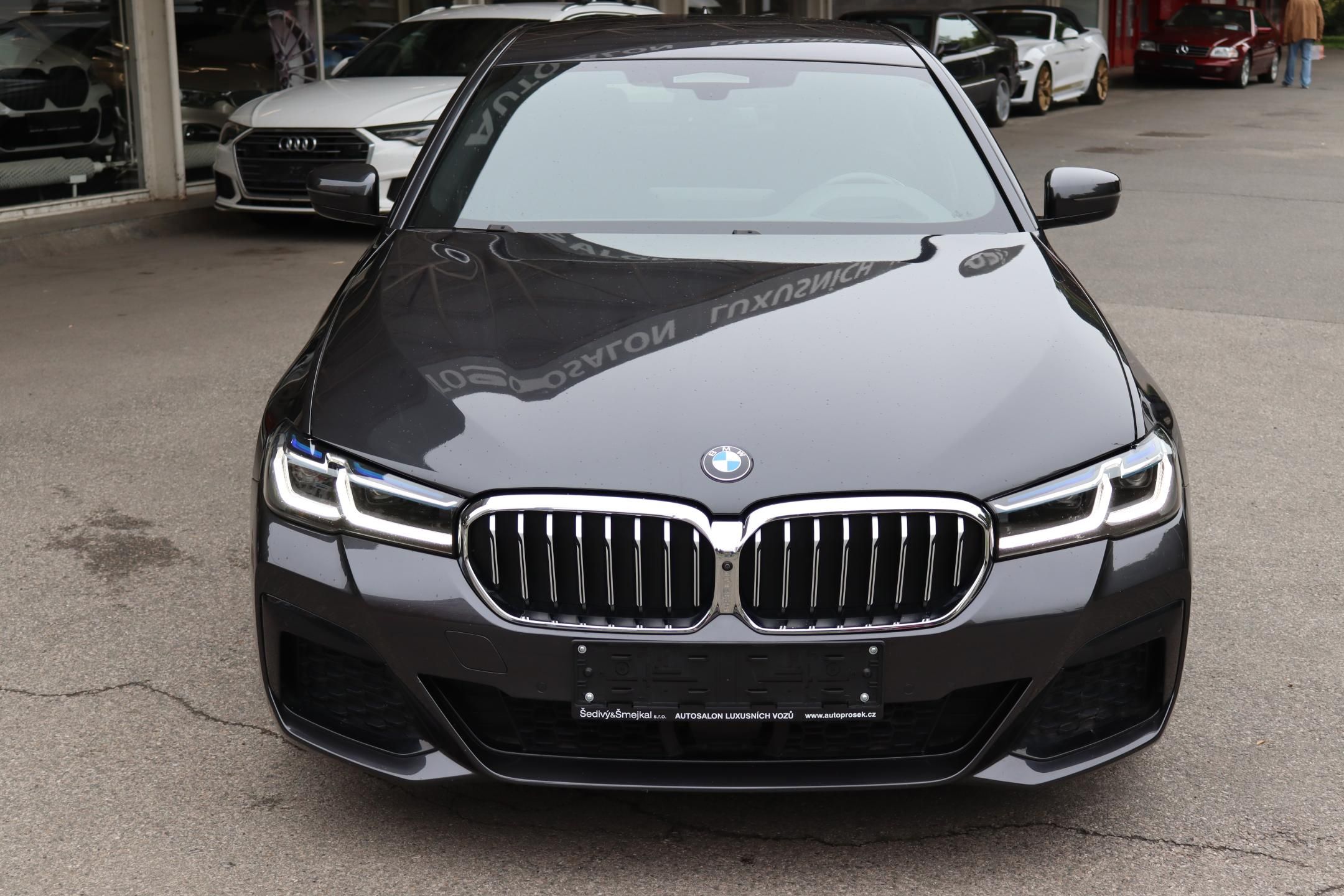 BMW Řada 5, 540D XDRIVE G30 M-PAKET 250kW - fotka 2