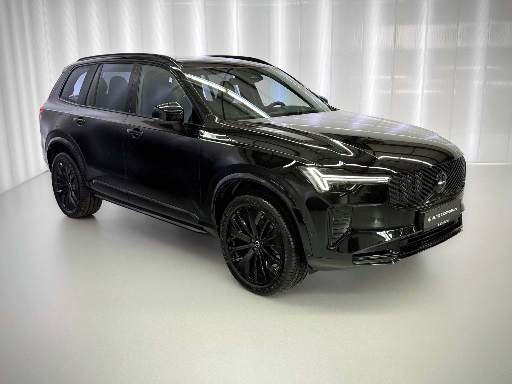 Volvo XC90, B5 AWD BLACK EDITION PLUS, VZD - fotka 3