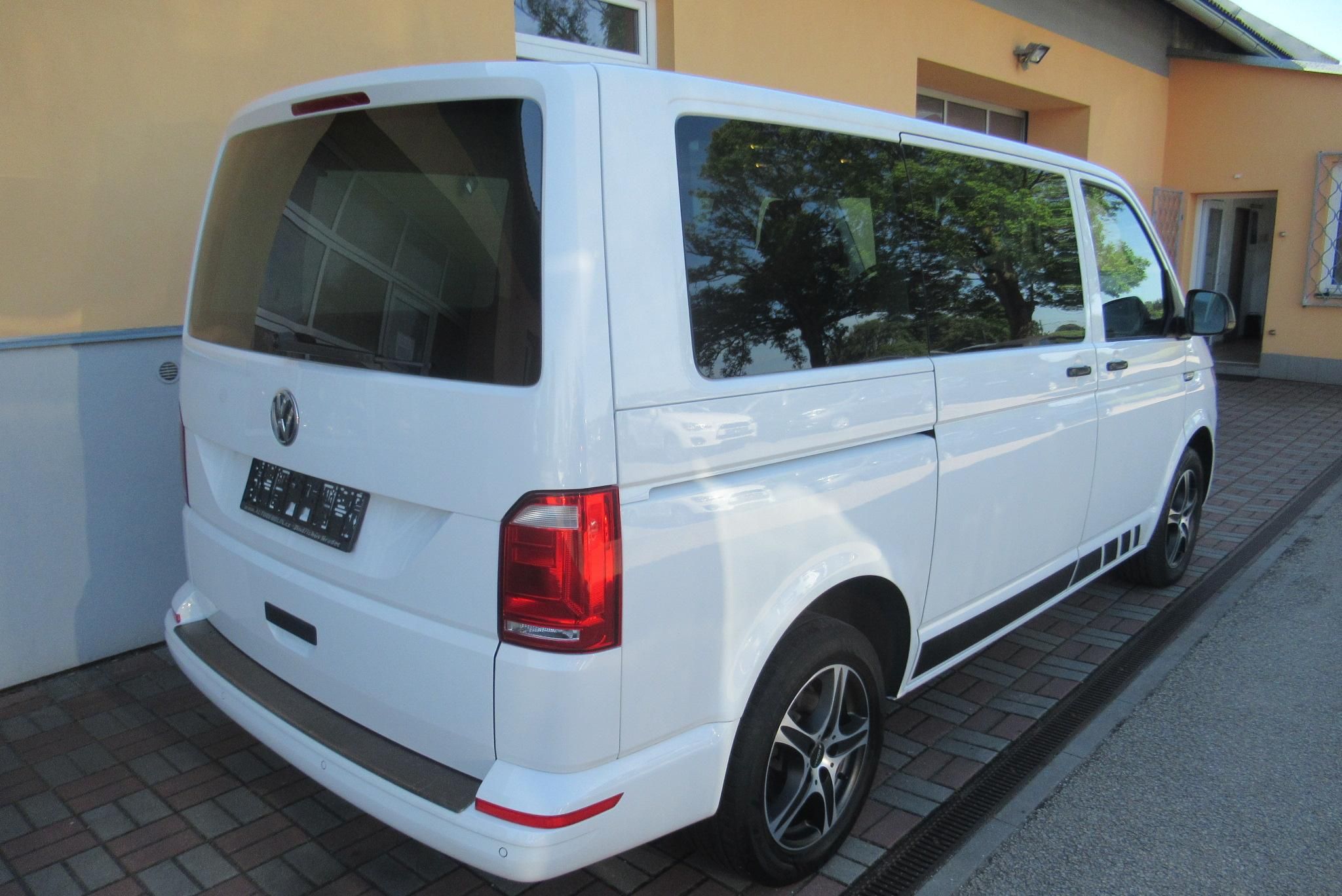 Volkswagen Multivan, 2.0 TDI DSG 4MOTION AUT. KLIMA - fotka 6