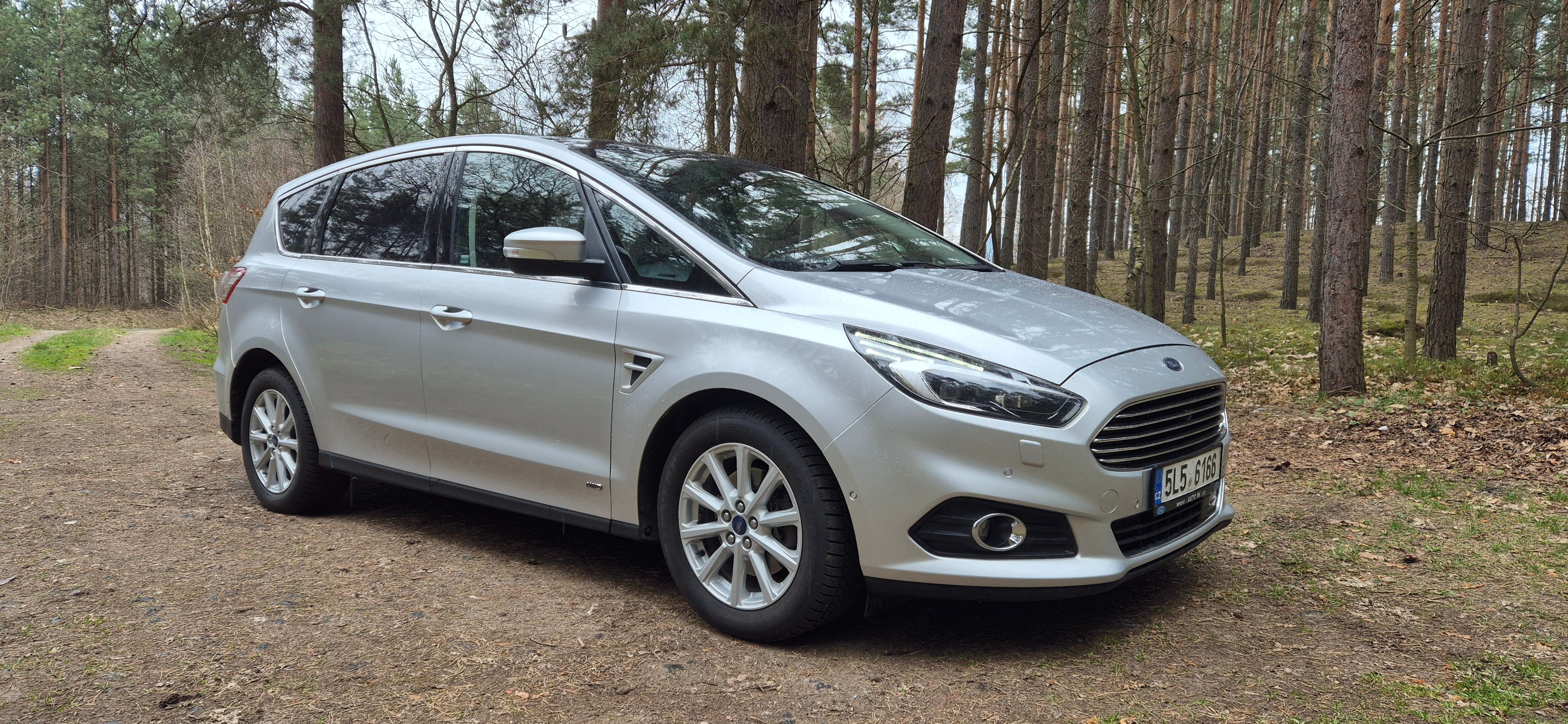 Ford S-MAX, 2.0 TDCi 4X4 Plná výbava - fotka 4